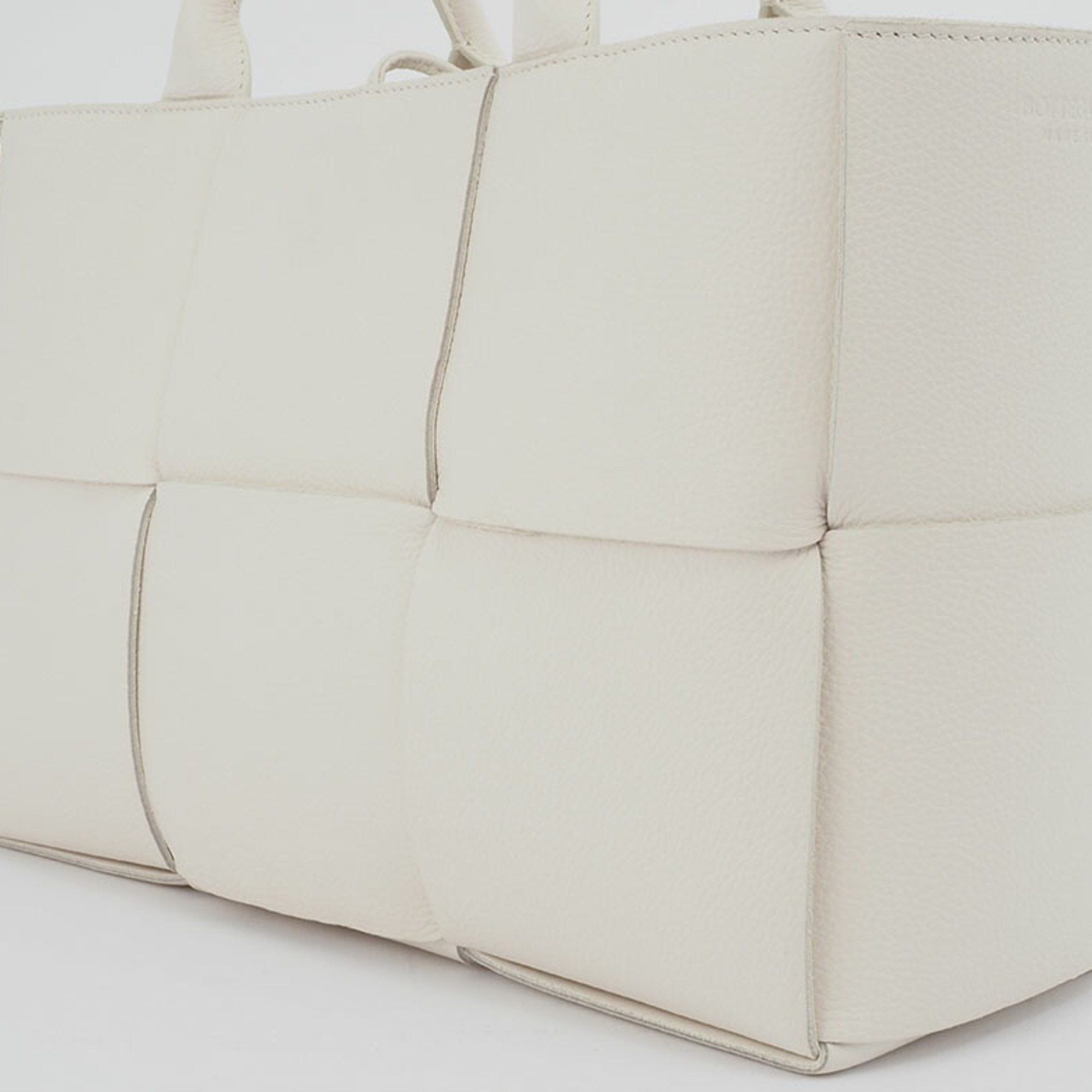 Bottega Veneta Small Arco Tote Bag Handbag White 652867VCP119009 Women's Calfskin BOTTEGA VENETA