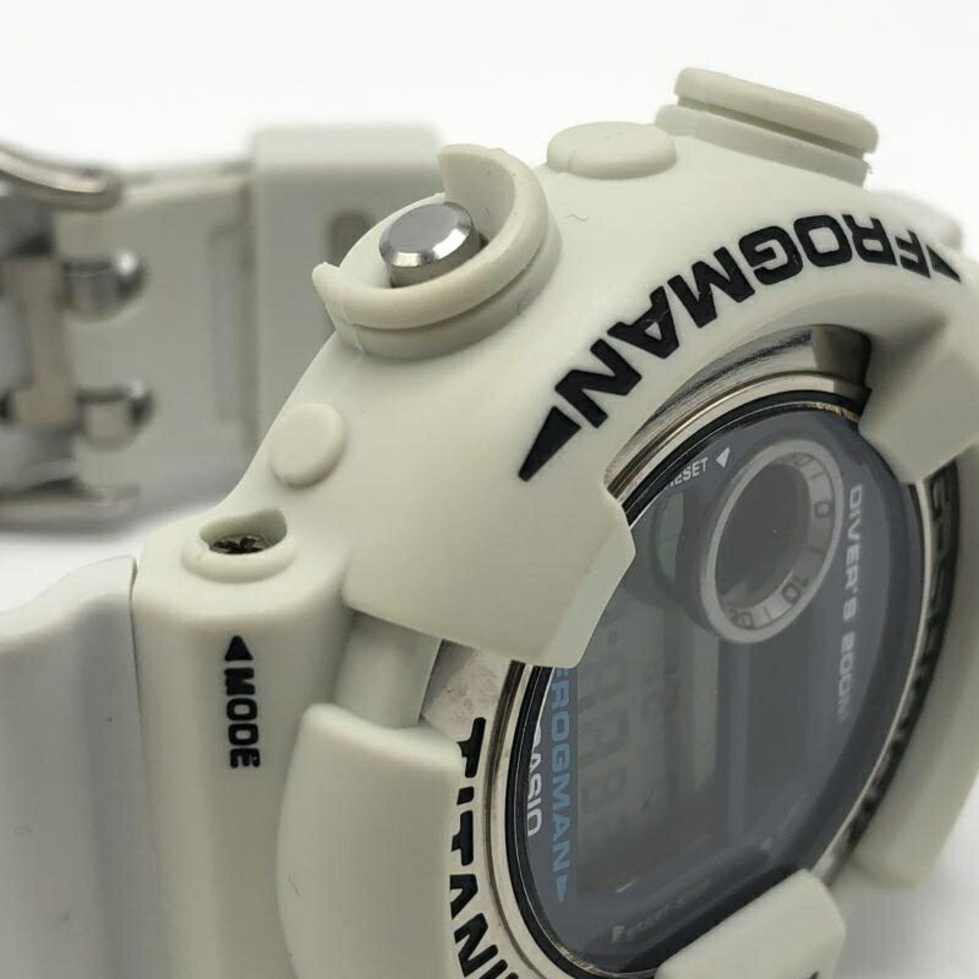 Casio CASIO G-SHOCK DW-8200 Watch White Casio G-Shock Size ONE SIZE - 6 Thumbnail
