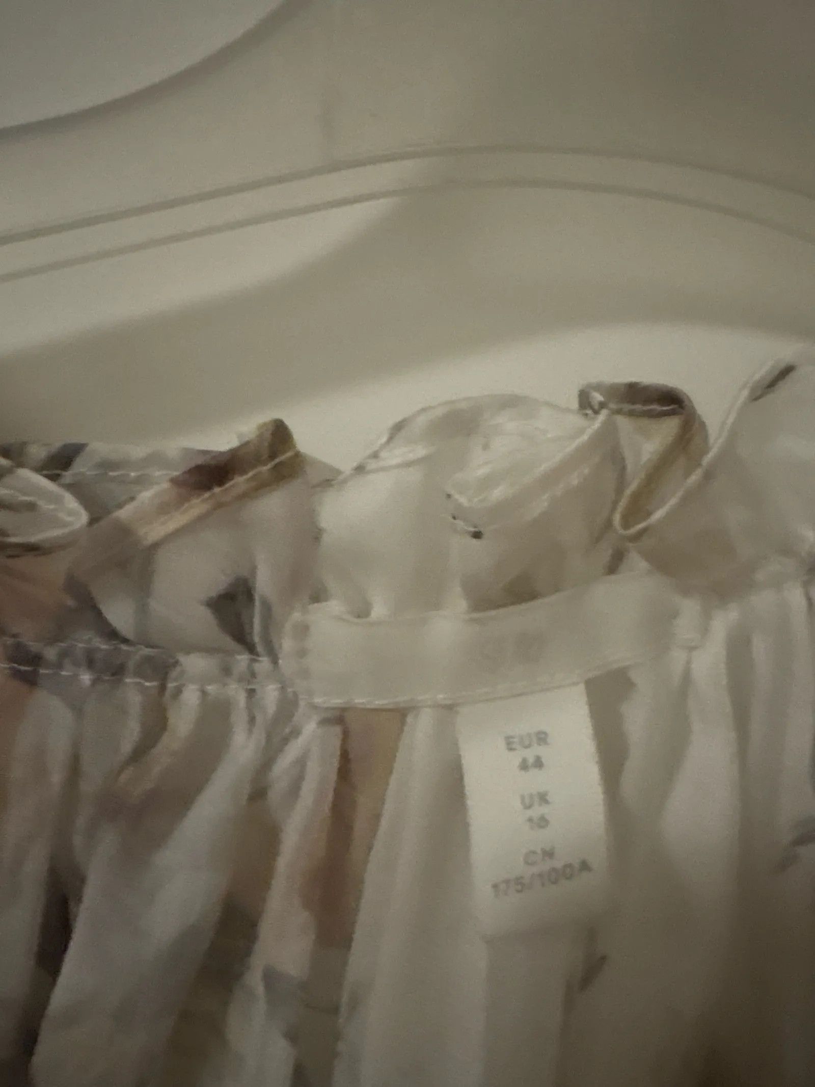 H&M H&M Blouse Size L / US 10 / IT 46 - 2 Thumbnail