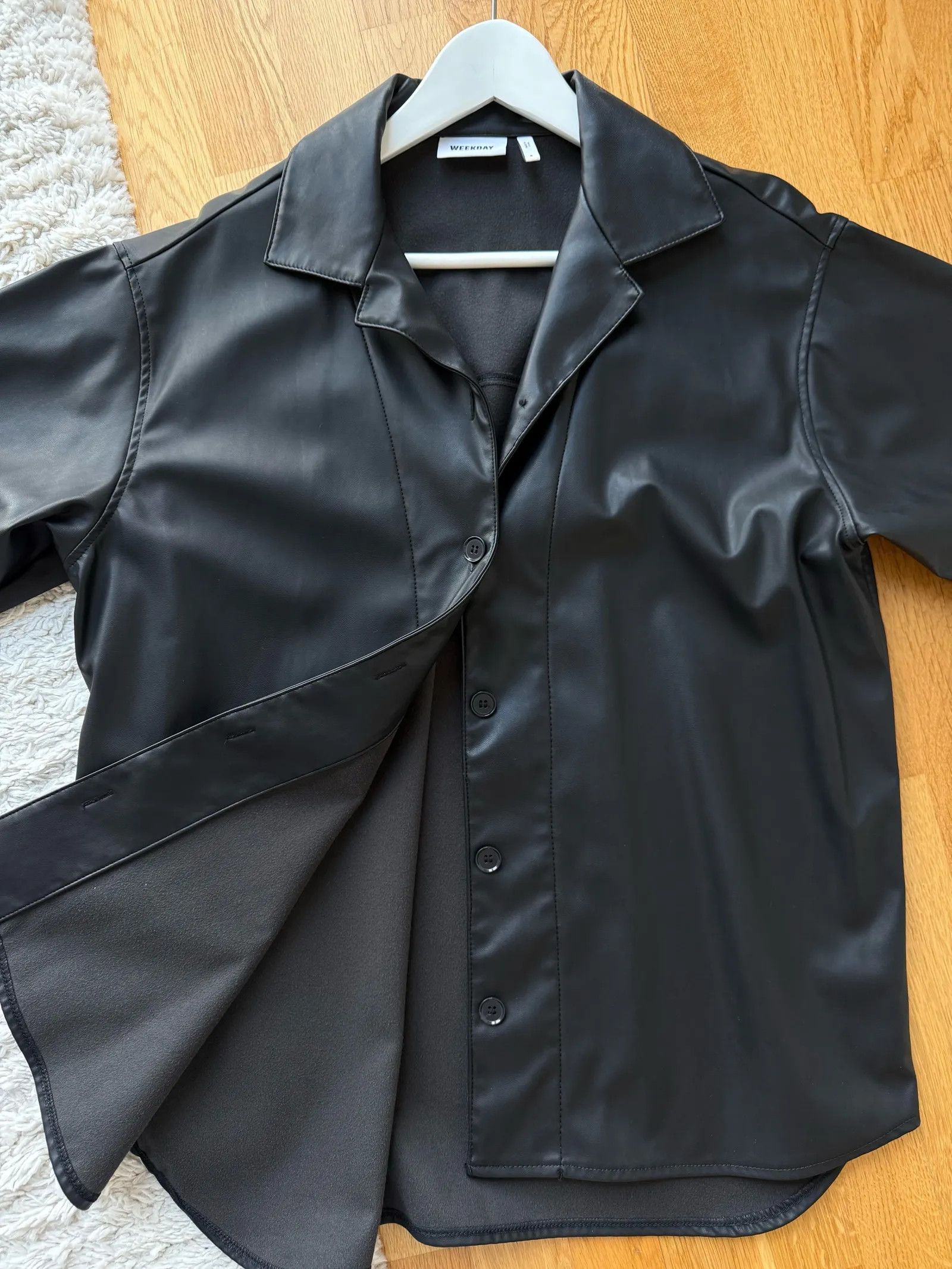 Weekday Weekday Short Sleeve T-shirt Size S / US 4 / IT 40 - 3 Thumbnail