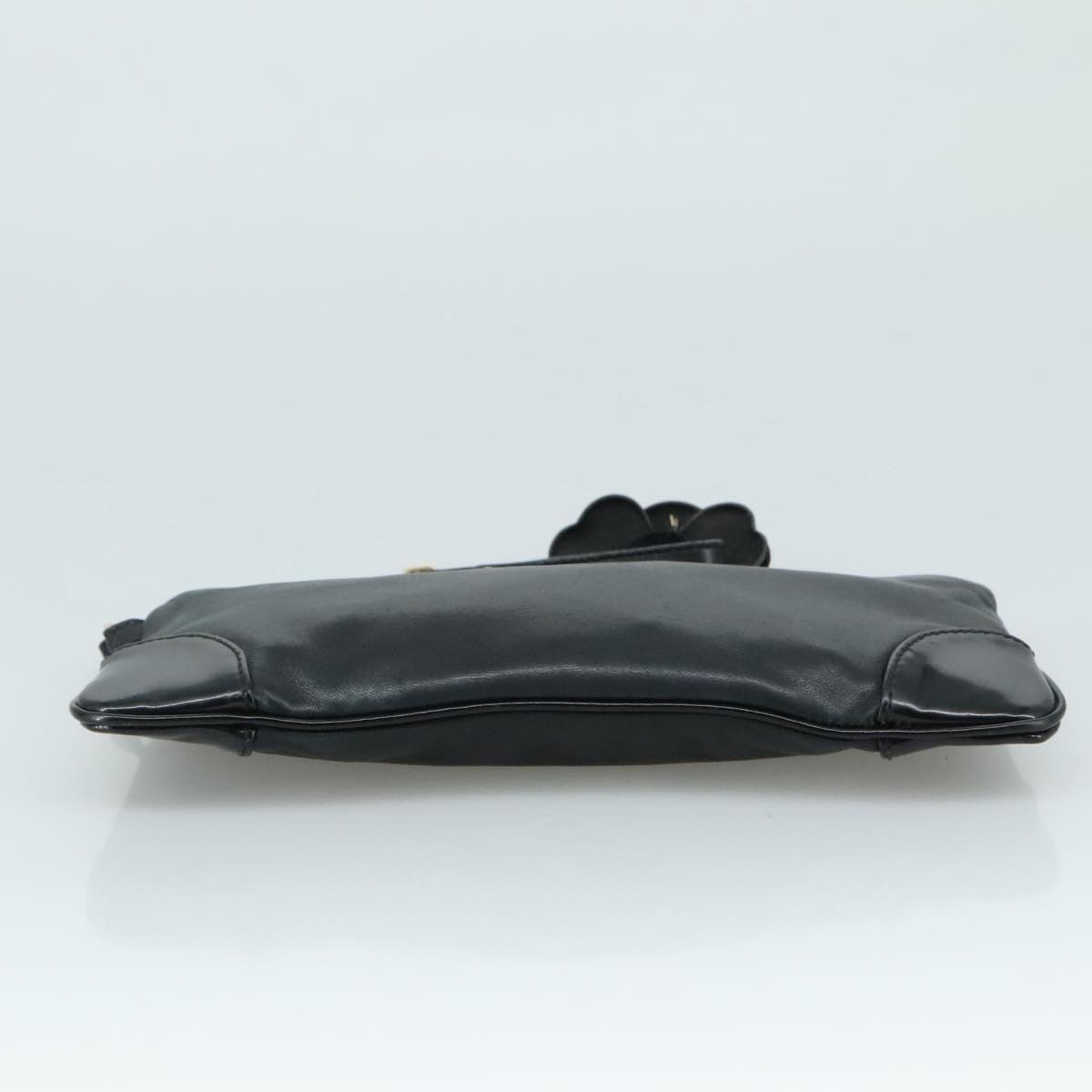 Chanel Camélia Black Leather Clutch Bag (Pre-Owned) Size ONE SIZE - 18 Thumbnail
