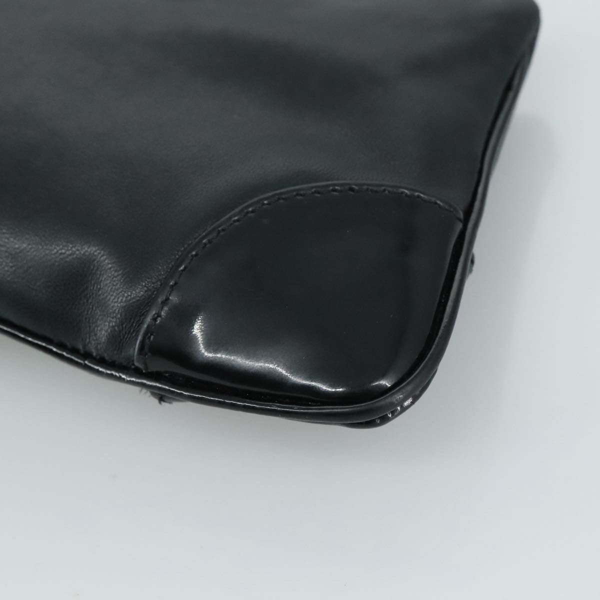 Chanel Camélia Black Leather Clutch Bag (Pre-Owned) Size ONE SIZE - 5 Thumbnail