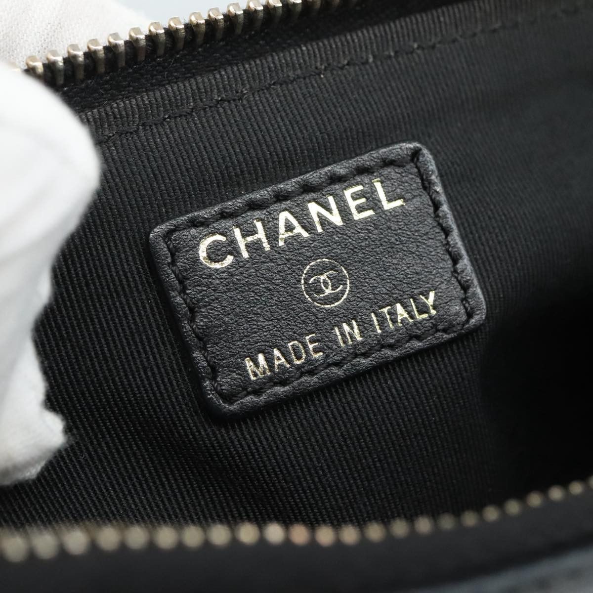 Chanel Camélia Black Leather Clutch Bag (Pre-Owned) Size ONE SIZE - 12 Thumbnail