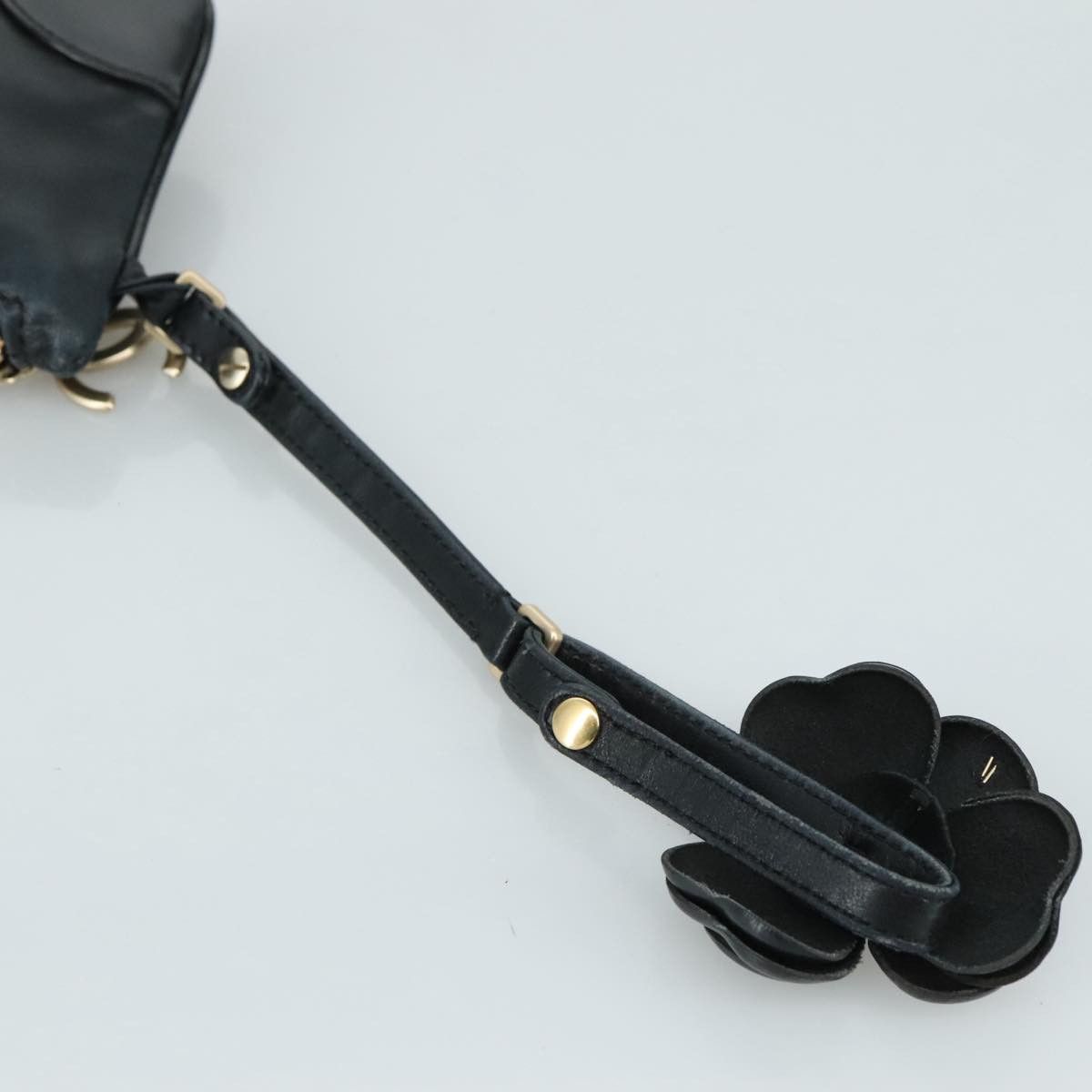 Chanel Camélia Black Leather Clutch Bag (Pre-Owned) Size ONE SIZE - 17 Thumbnail