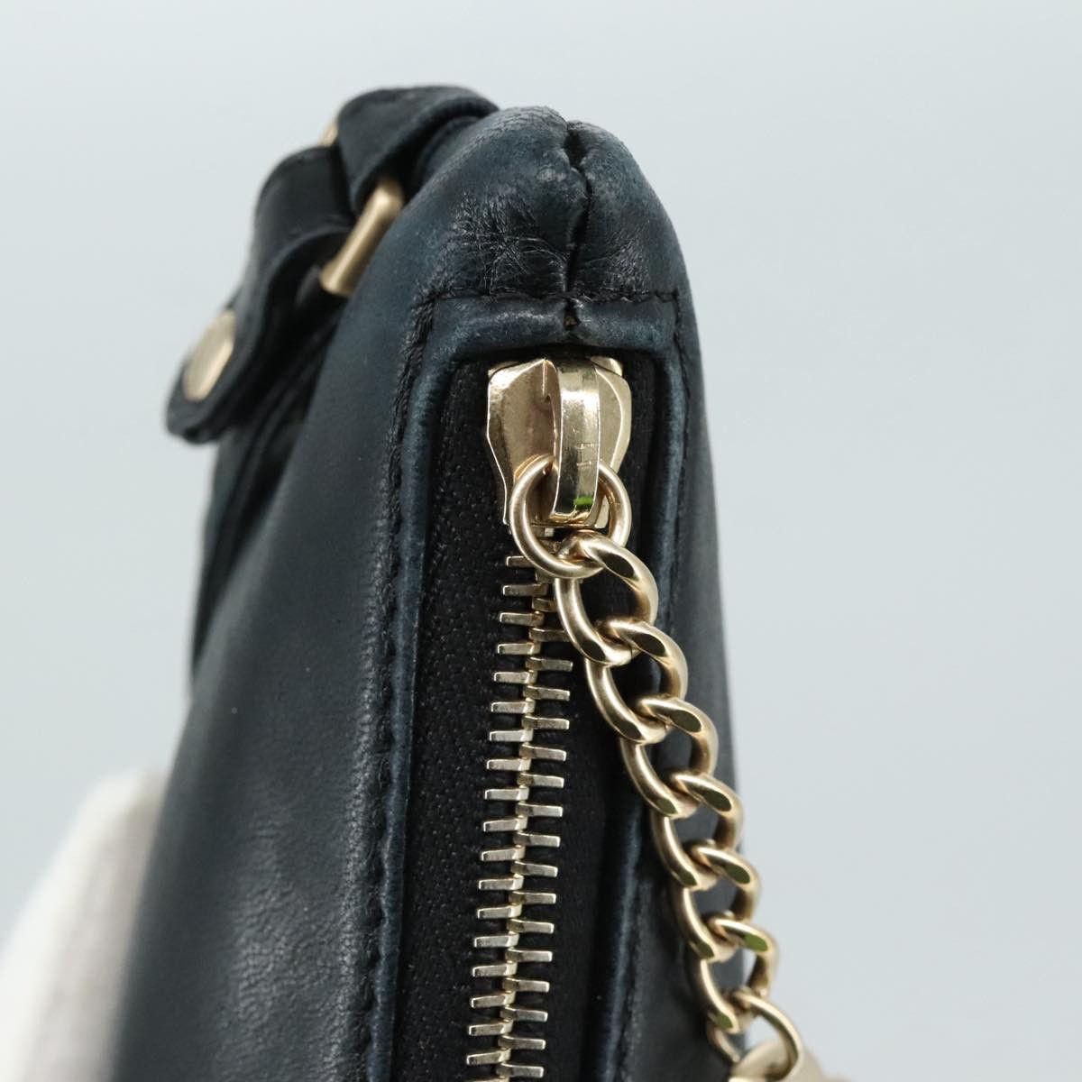 Chanel Camélia Black Leather Clutch Bag (Pre-Owned) Size ONE SIZE - 9 Thumbnail