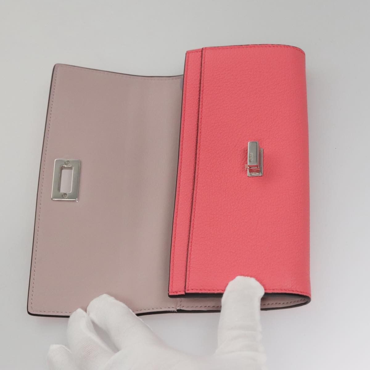 Fendi Peekaboo Pink Leather Wallet (Pre-Owned) Size ONE SIZE - 20 Thumbnail