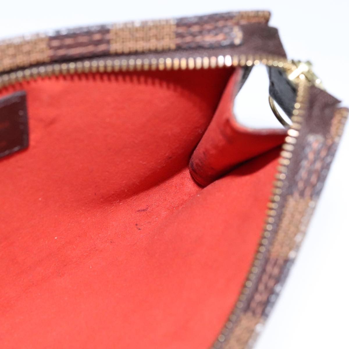 Louis Vuitton Marais Brown Canvas Clutch Bag (Pre-Owned) Size ONE SIZE - 16 Thumbnail