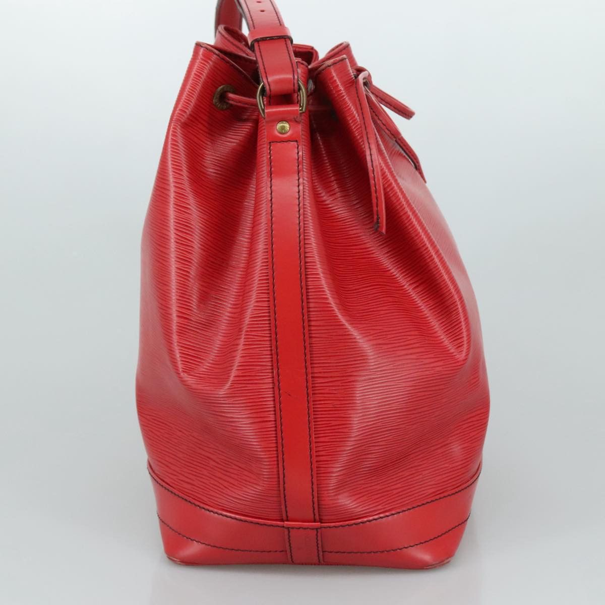 Louis Vuitton Noé Red Leather Shoulder Bag (Pre-Owned) Size ONE SIZE - 3 Thumbnail