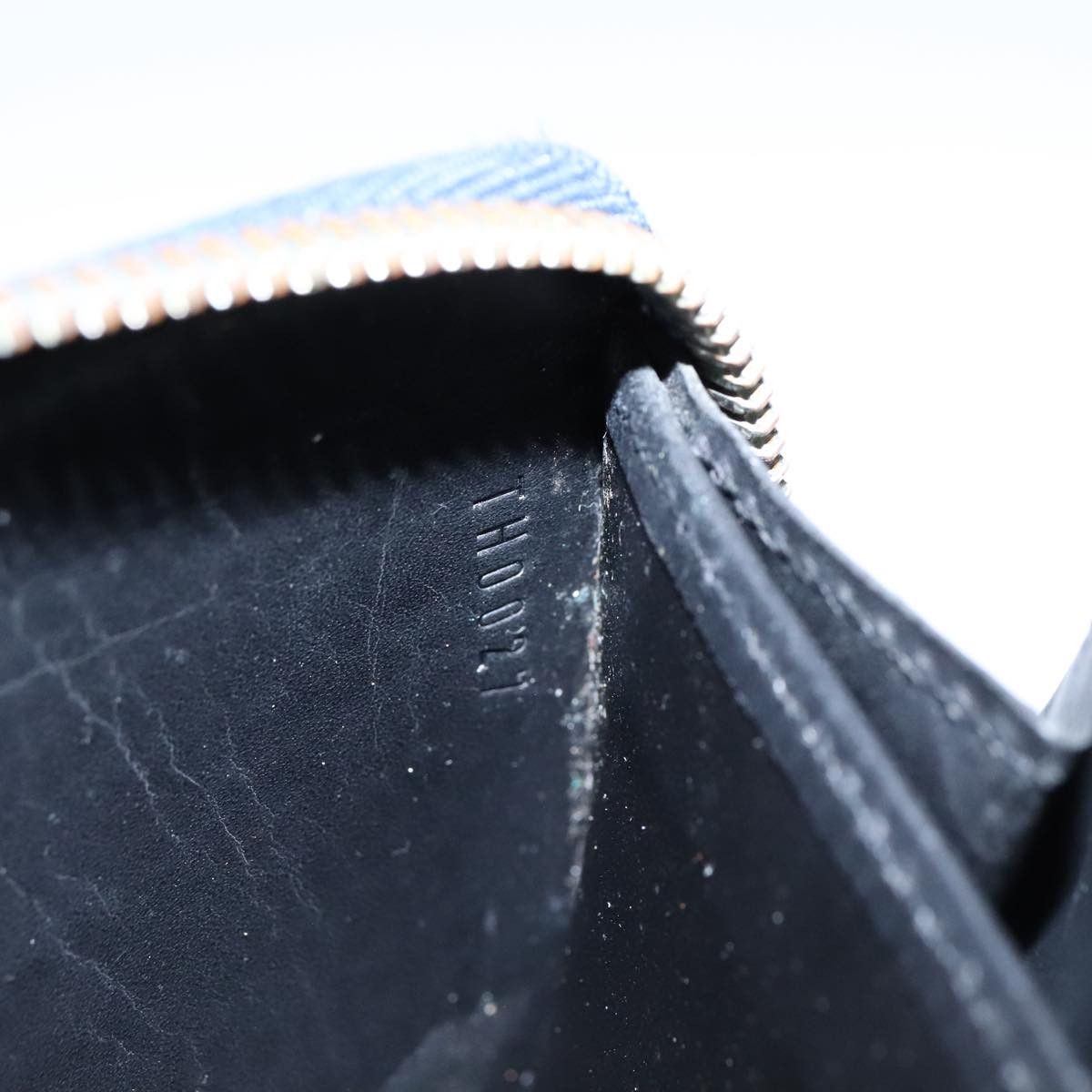 Louis Vuitton Zippy Organizer Navy Leather Wallet (Pre-Owned) Size ONE SIZE - 11 Thumbnail