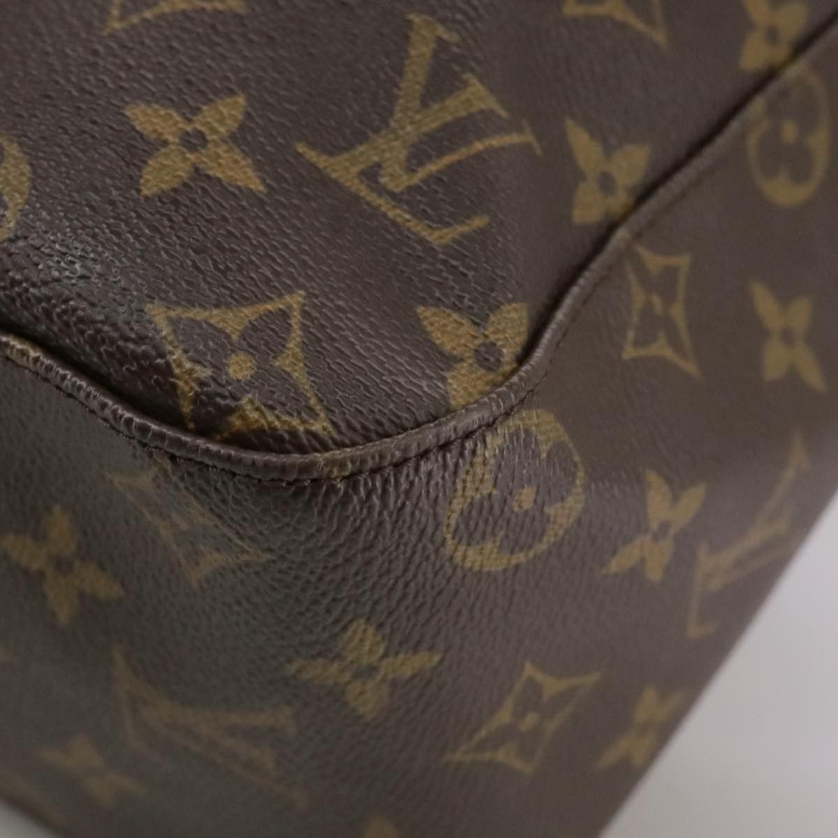 Louis Vuitton Looping Gm Brown Canvas Shoulder Bag (Pre-Owned) Size ONE SIZE - 10 Thumbnail