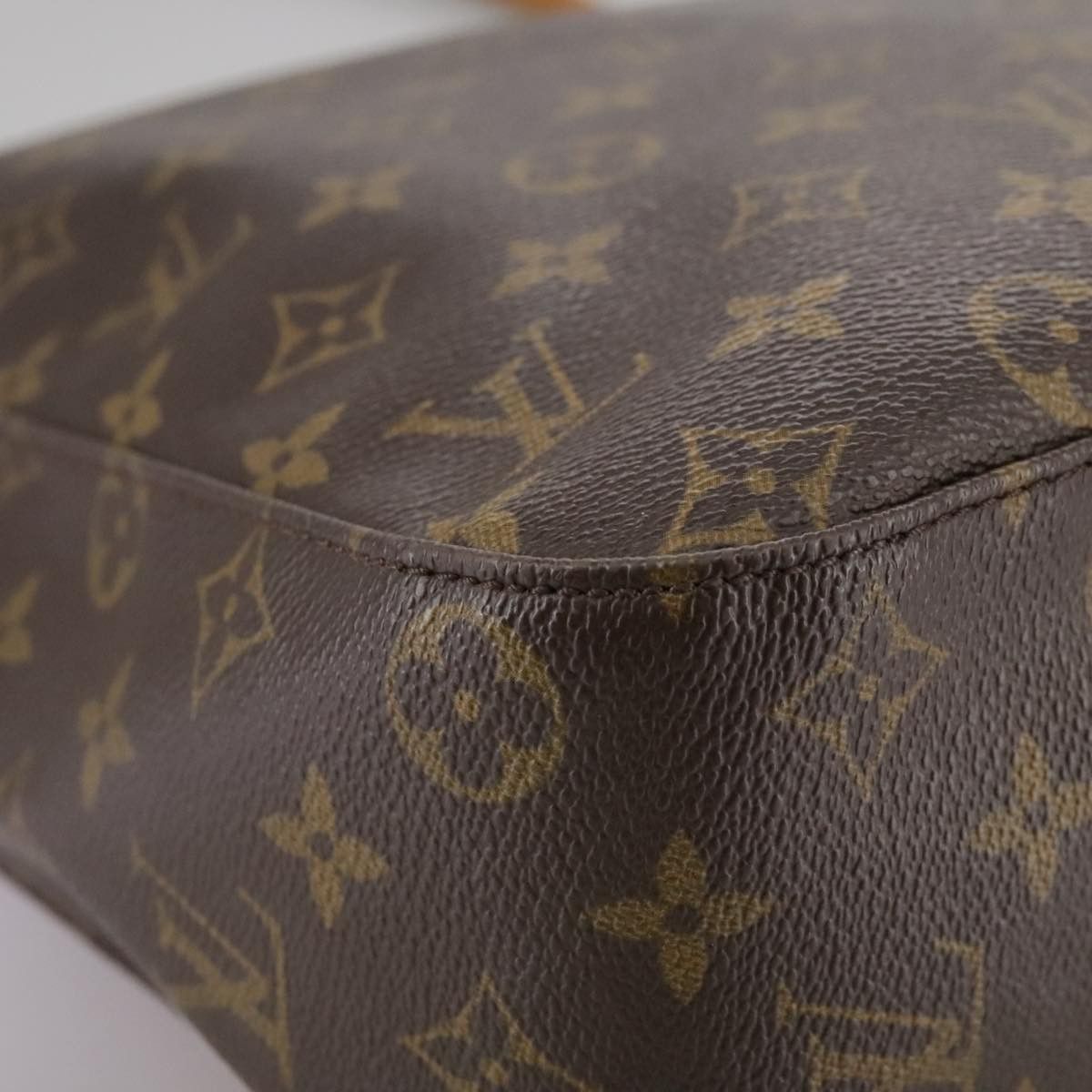 Louis Vuitton Looping Gm Brown Canvas Shoulder Bag (Pre-Owned) Size ONE SIZE - 7 Thumbnail
