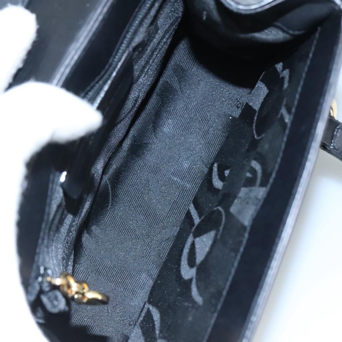 Salvatore Ferragamo Gancini Black Leather Handbag (Pre-Owned) Size ONE SIZE - 12 Thumbnail