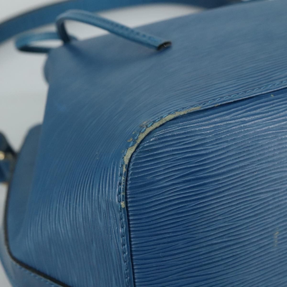 Louis Vuitton Noé Blue Leather Shoulder Bag (Pre-Owned) Size ONE SIZE - 17 Thumbnail