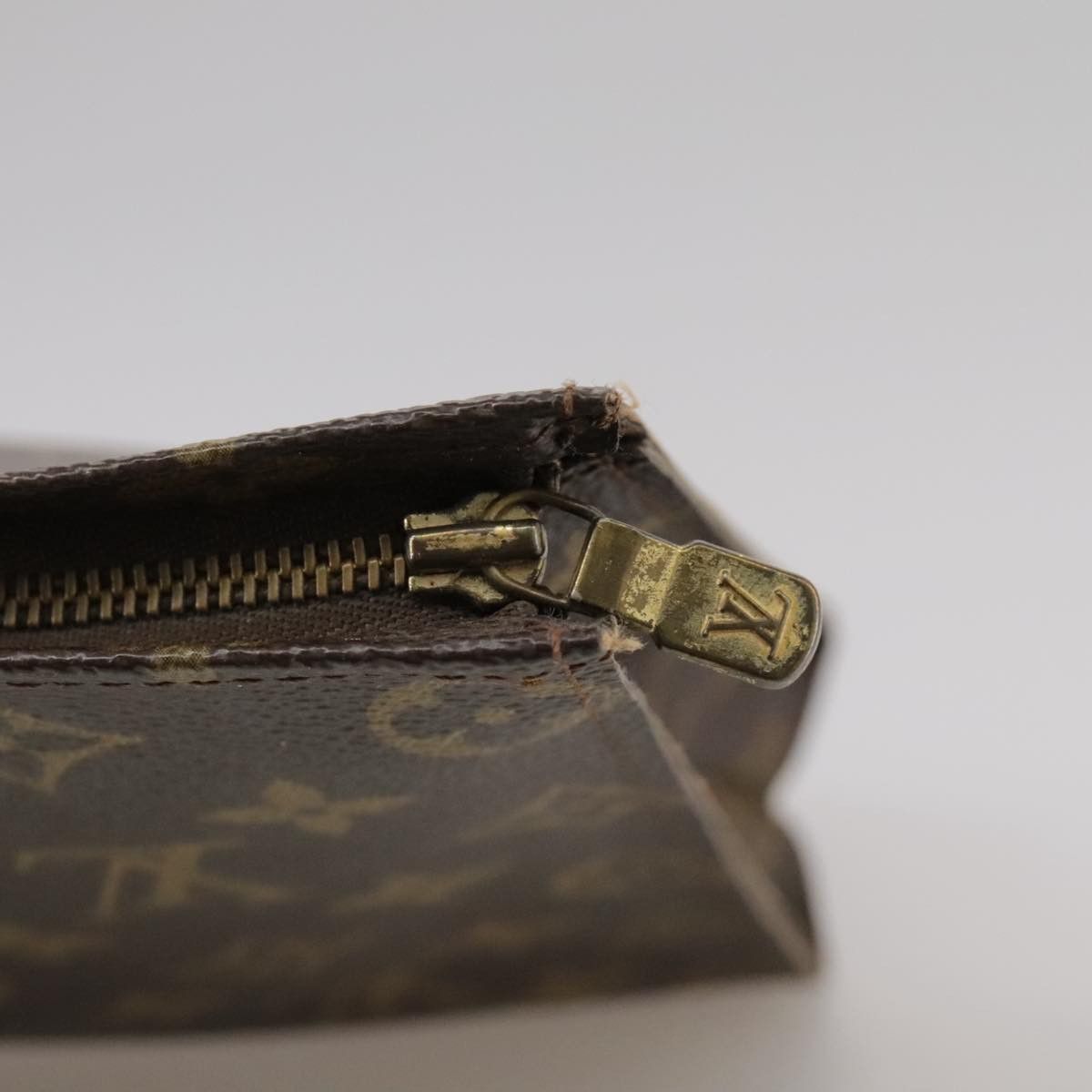 Louis Vuitton Trousse De Toilette Brown Canvas Clutch Bag (Pre-Owned) Size ONE SIZE - 9 Thumbnail