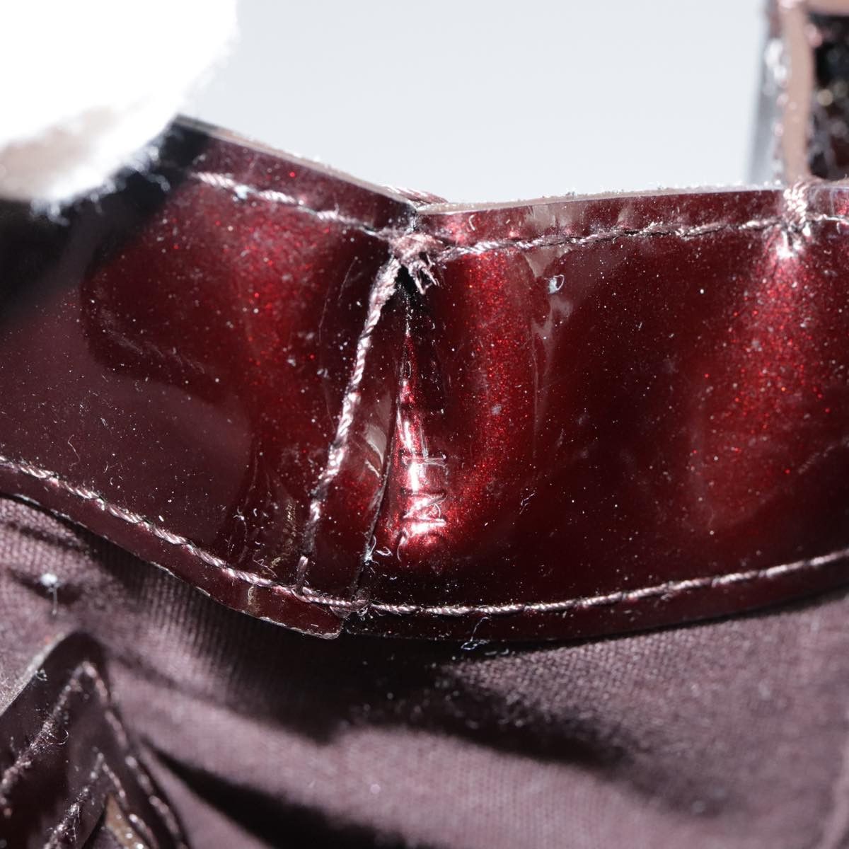 Louis Vuitton Wilshire Burgundy Patent Leather Handbag (Pre-Owned) Size ONE SIZE - 13 Thumbnail