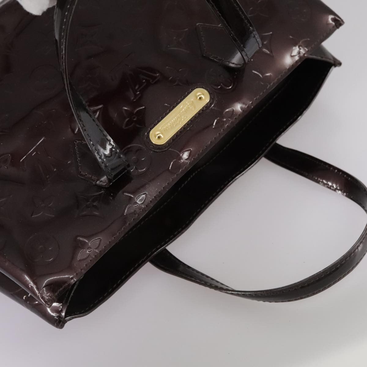 Louis Vuitton Wilshire Burgundy Patent Leather Handbag (Pre-Owned) Size ONE SIZE - 16 Thumbnail