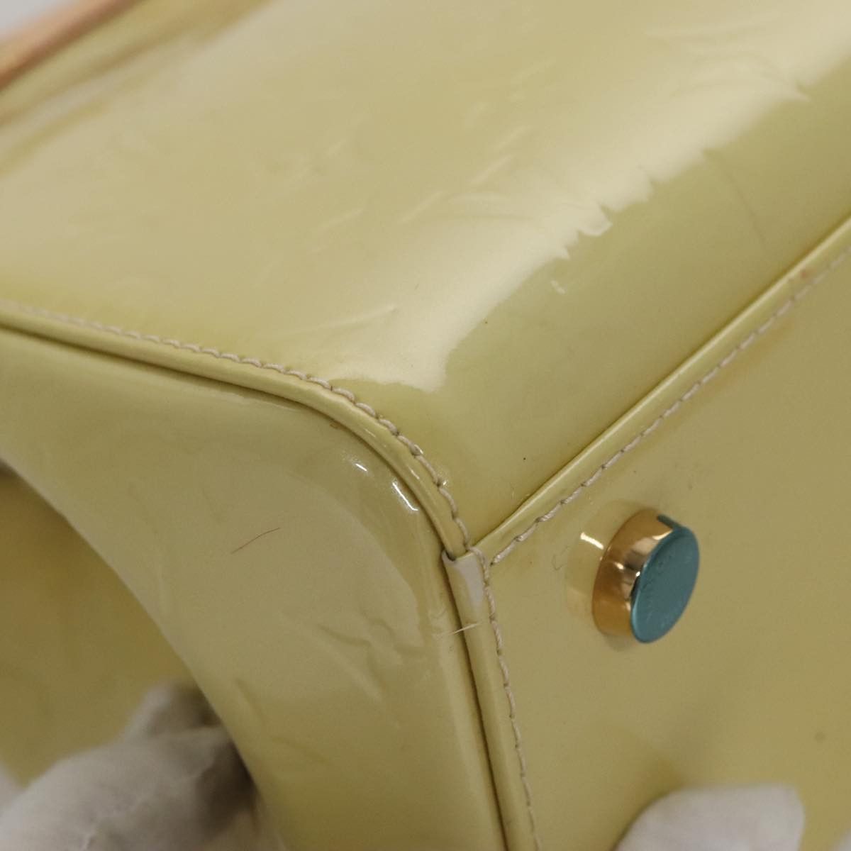 Louis Vuitton Blair Beige Patent Leather Handbag (Pre-Owned) Size ONE SIZE - 7 Thumbnail