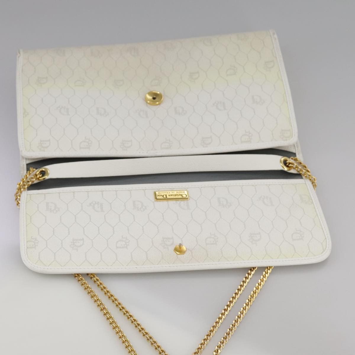 Dior Honeycomb White Canvas Shoulder Bag (Pre-Owned) Size ONE SIZE - 18 Thumbnail