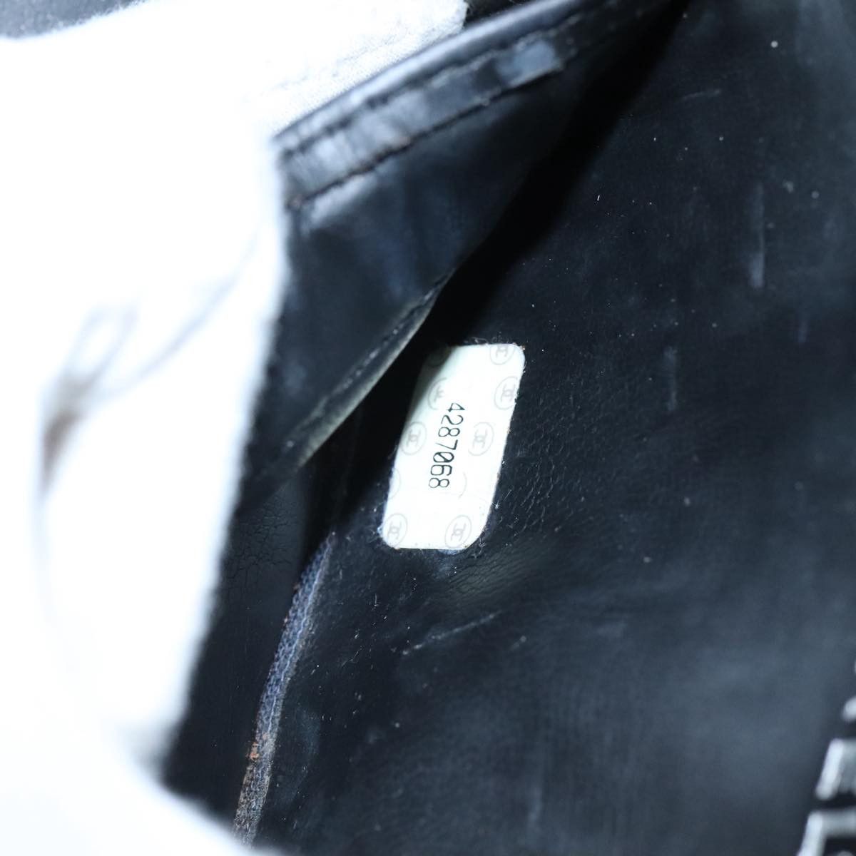 Chanel Vanity Black Leather Clutch Bag (Pre-Owned) Size ONE SIZE - 12 Thumbnail