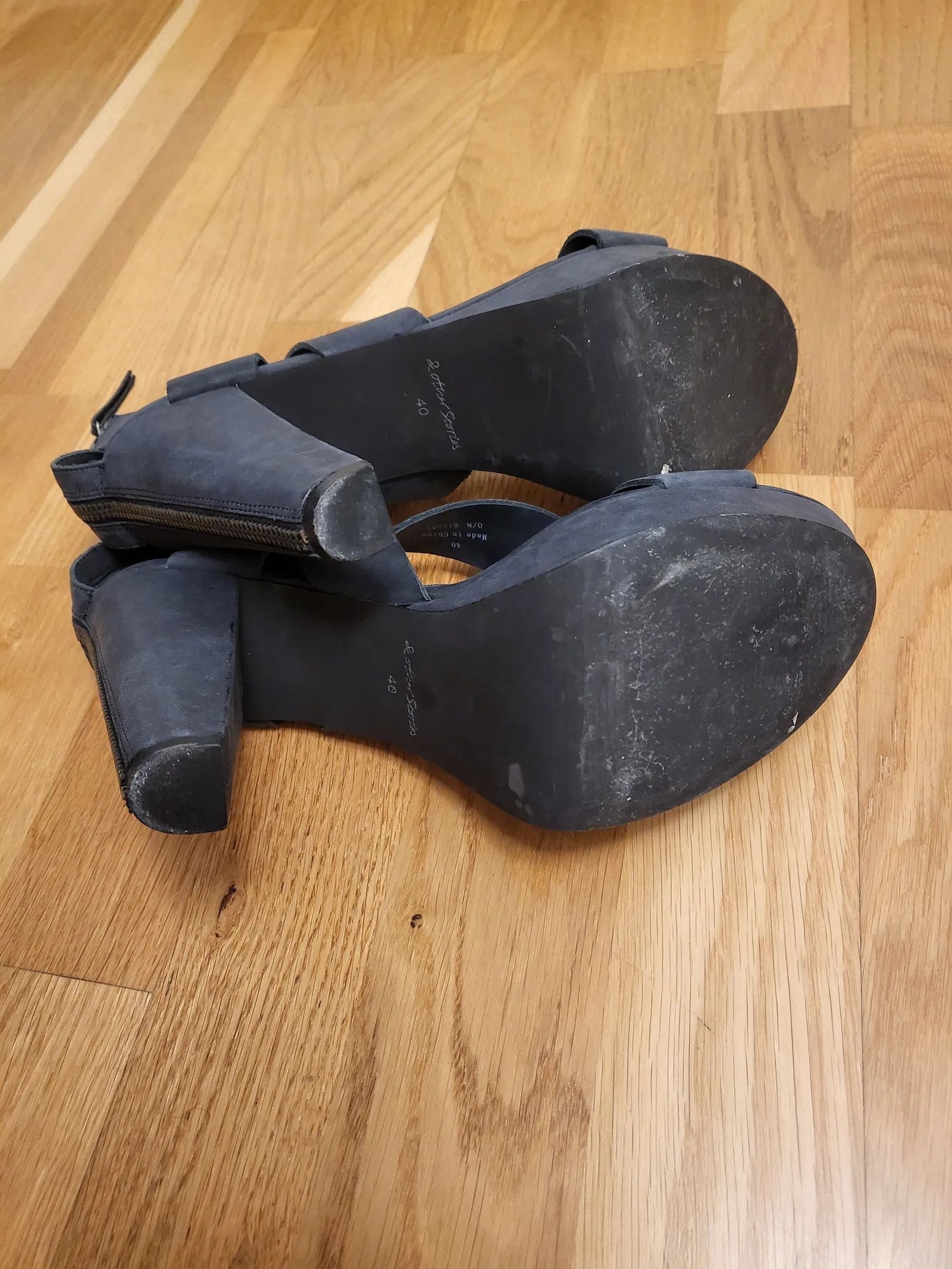 & Other Stories & Other Stories Heels Size US 10 / IT 40 - 3 Thumbnail