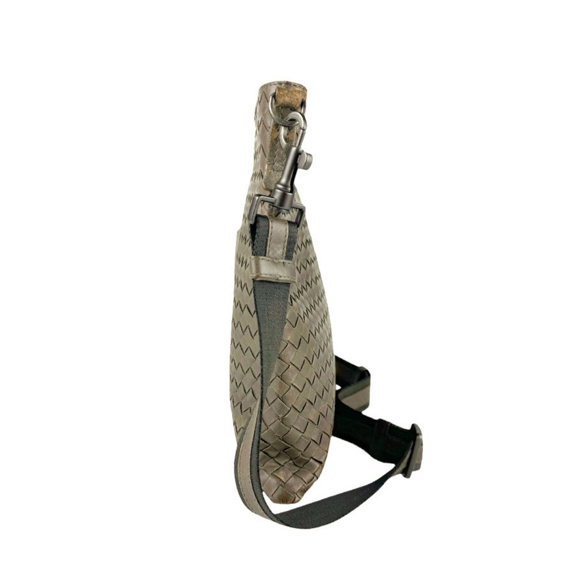 Bottega Veneta Bottega Veneta Shoulder Bag Intrecciato Leather Khaki Men's n0988 Size ONE SIZE - 2 Thumbnail