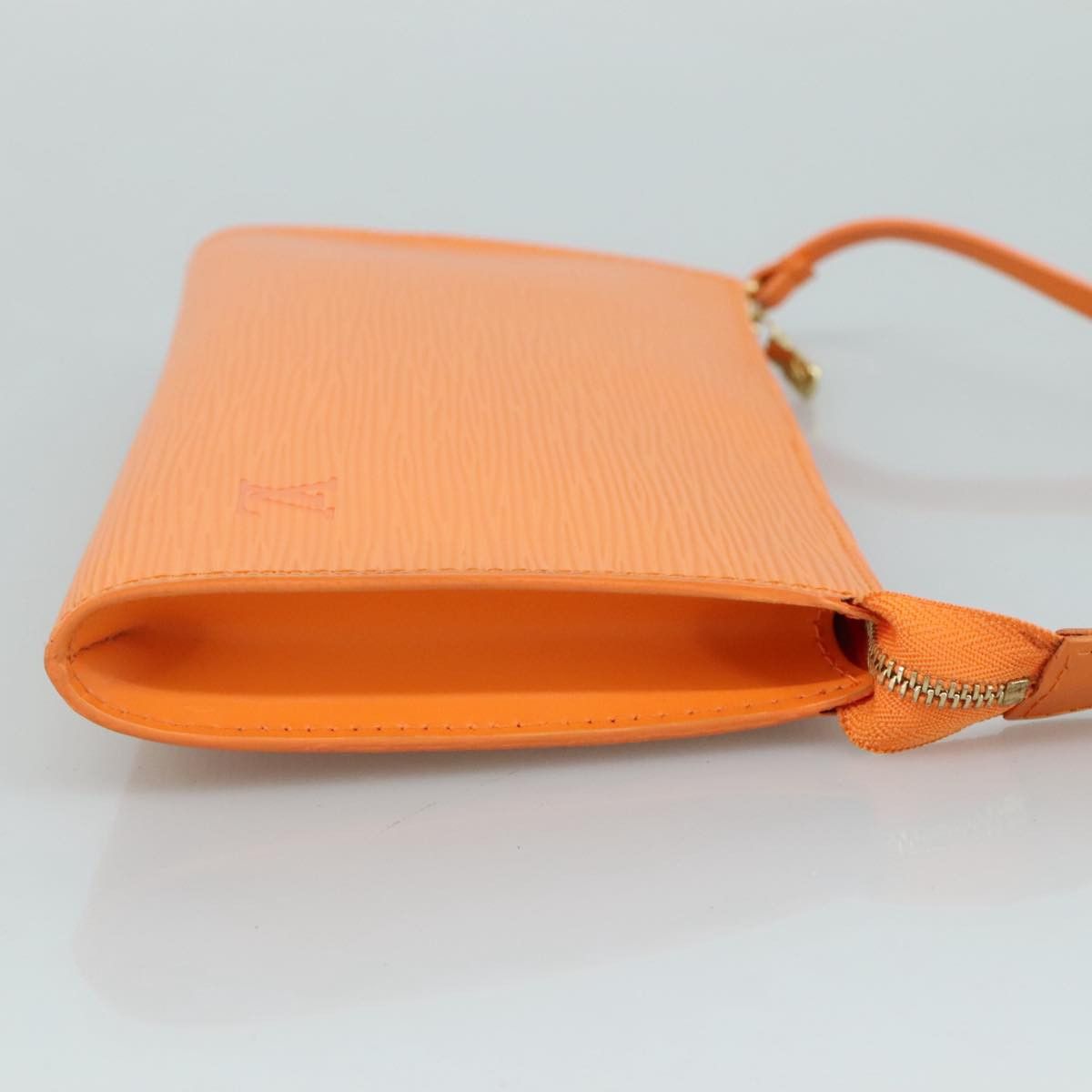Louis Vuitton Louis Vuitton Pochette Accessoire clutch Size ONE SIZE - 3 Thumbnail