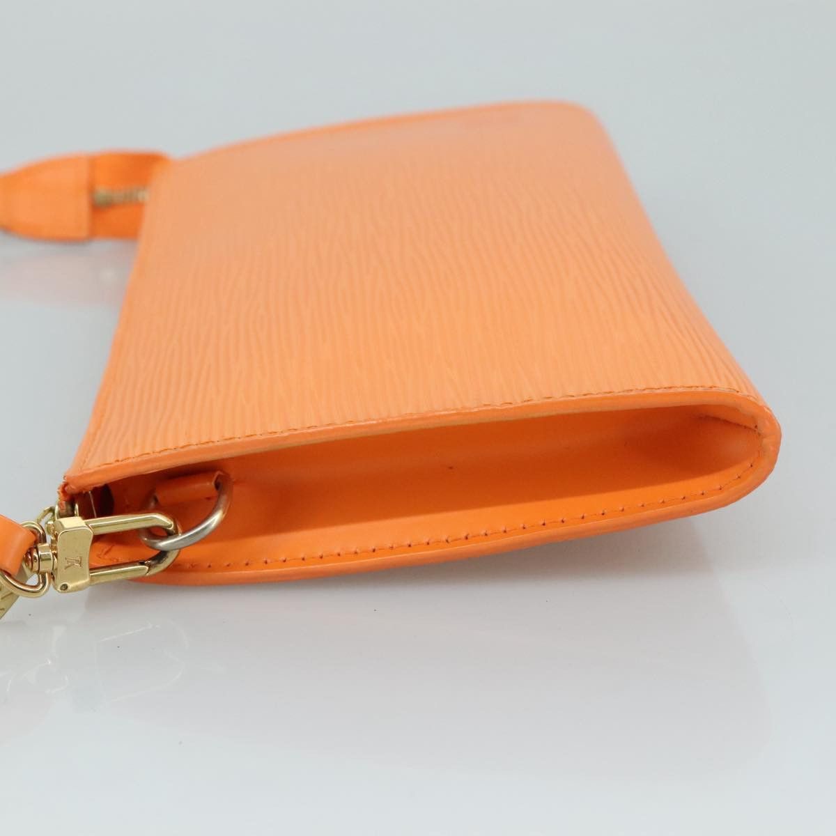 Louis Vuitton Louis Vuitton Pochette Accessoire clutch Size ONE SIZE - 4 Thumbnail