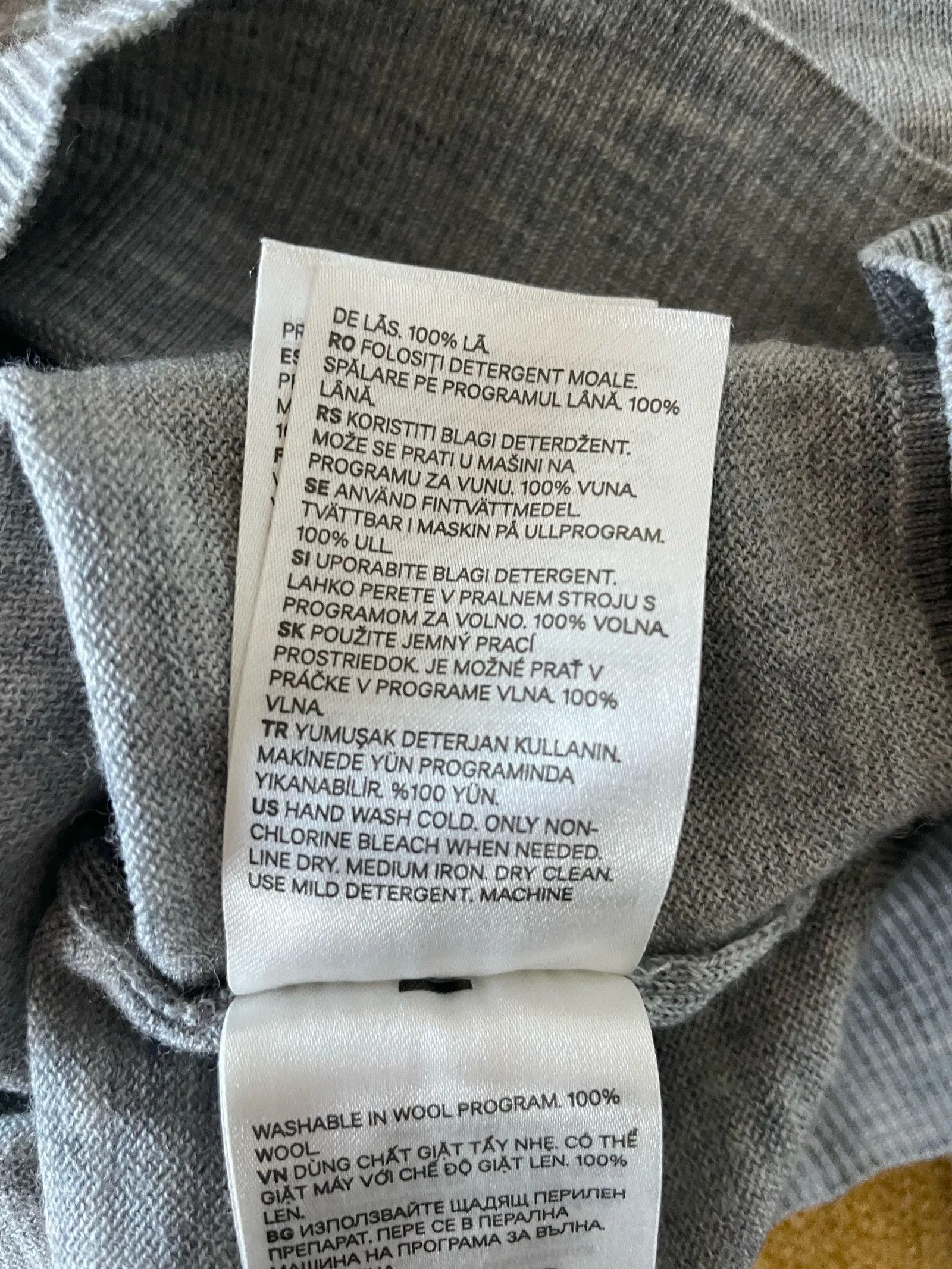 H&M H&M Sweater Size M / US 6-8 / IT 42-44 - 3 Thumbnail