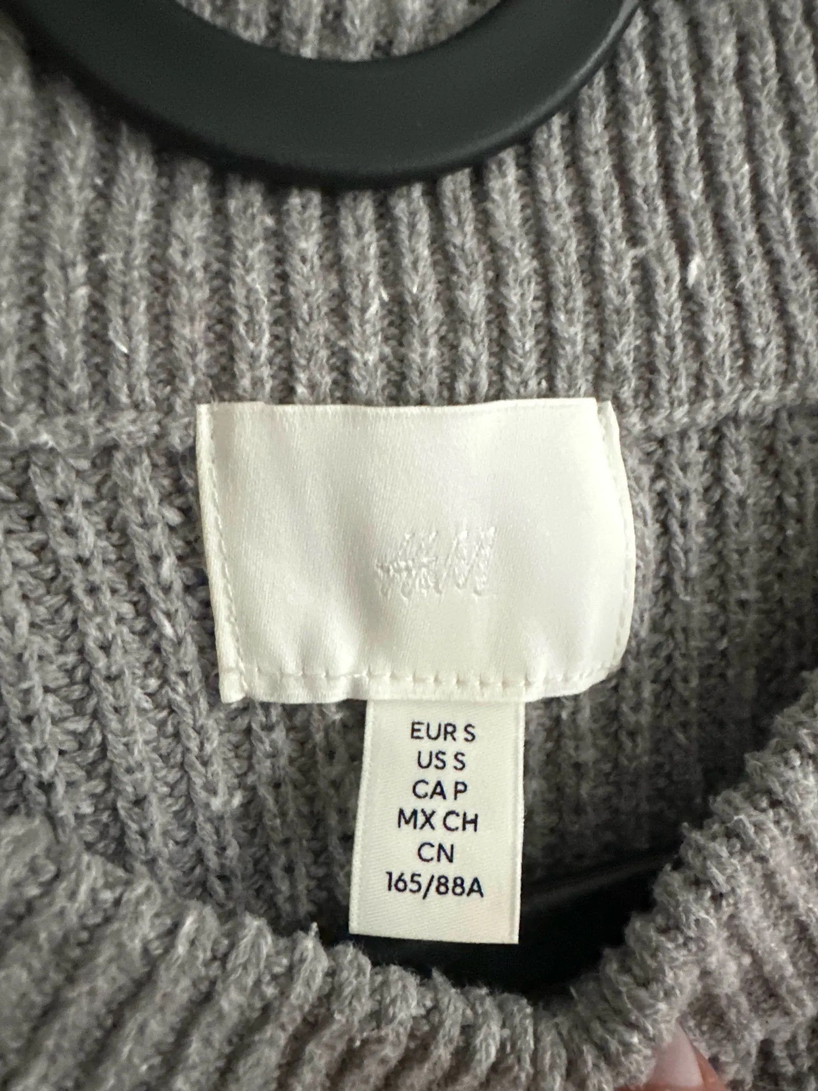 H&M H&M Sweater Size S / US 4 / IT 40 - 2 Thumbnail