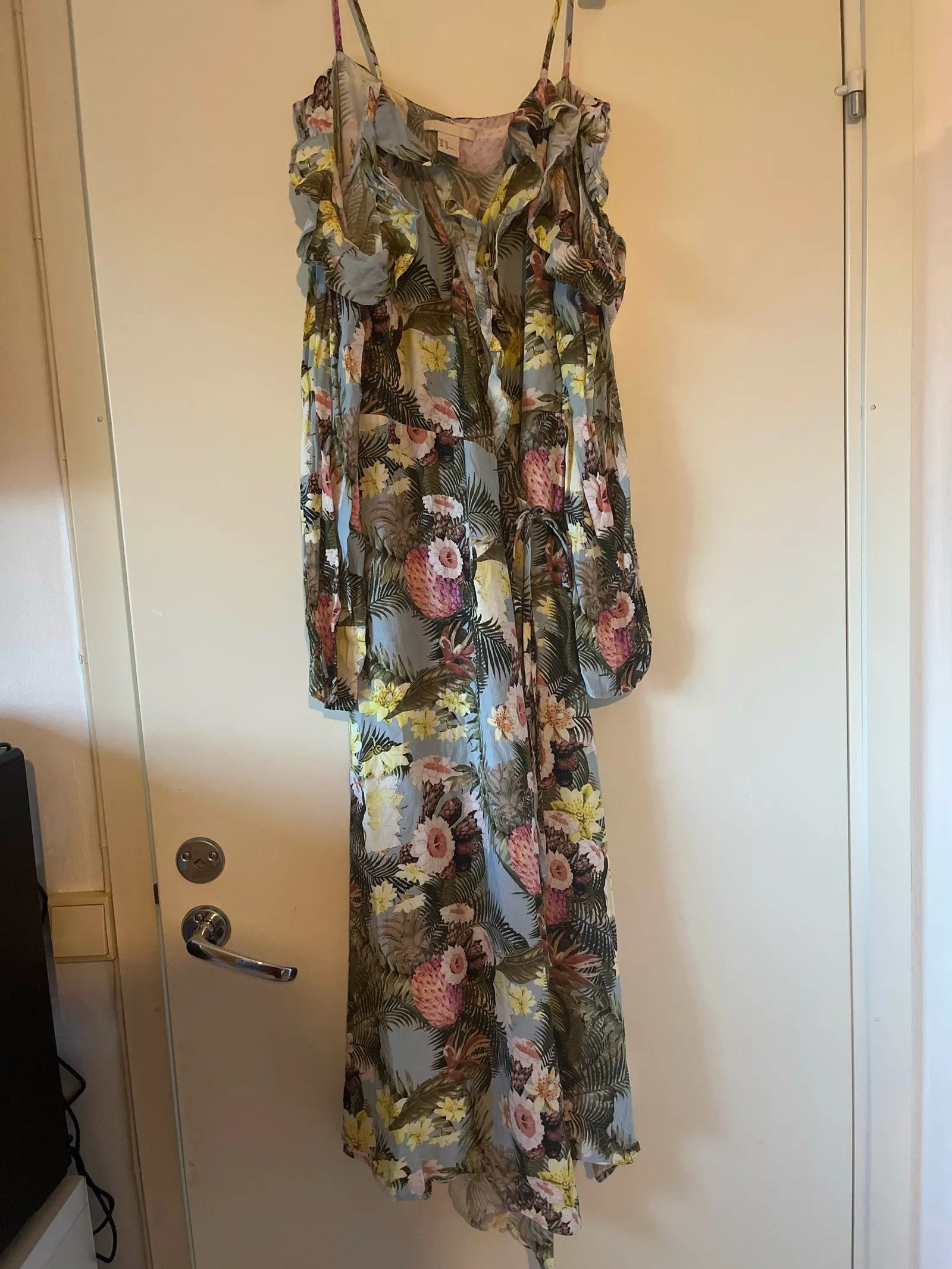 H&M H&M Dress Size M / US 6-8 / IT 42-44 - 3 Thumbnail