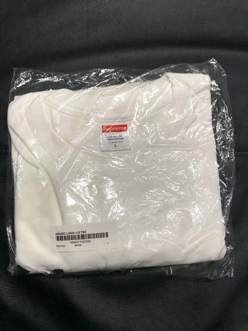 Supreme Arabic Logo Longsleeve Tee