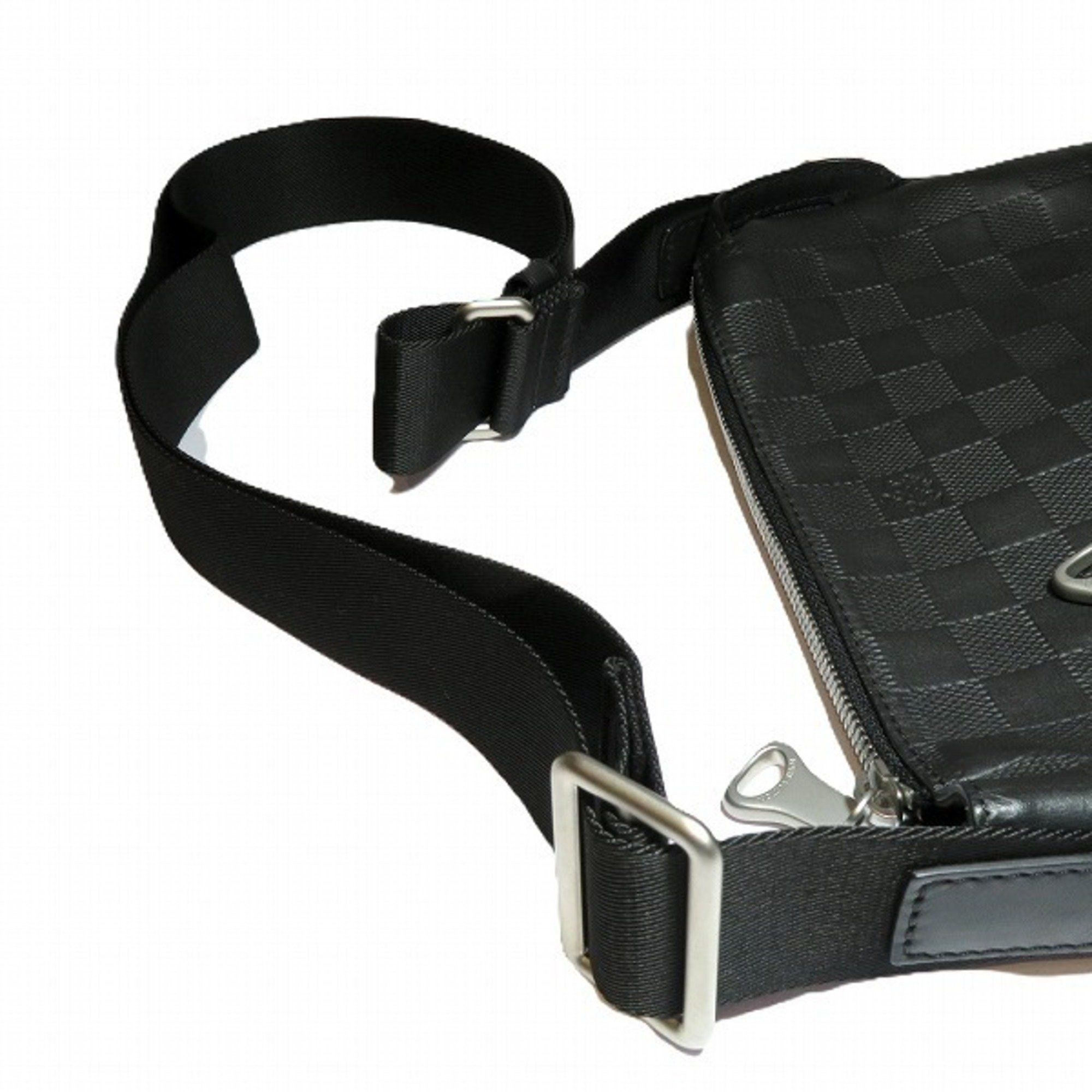 Louis Vuitton Louis Vuitton Damier Infini Discovery BB N42418 Bag Shoulder Men's Size ONE SIZE - 9 Thumbnail