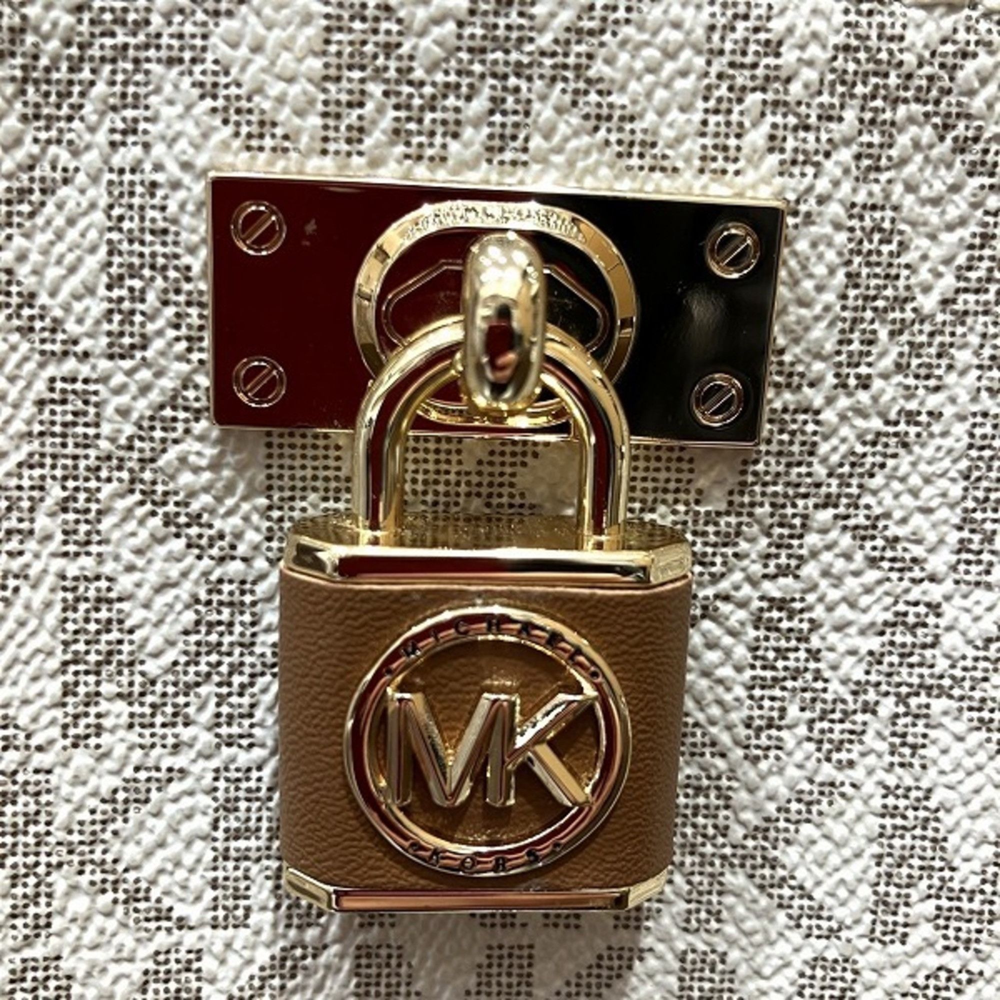 Michael Kors Michael Kors MK Signature RUBY Crossbody Medium 30S3GR0M2B Bag Shoulder Women's Size ONE SIZE - 9 Thumbnail