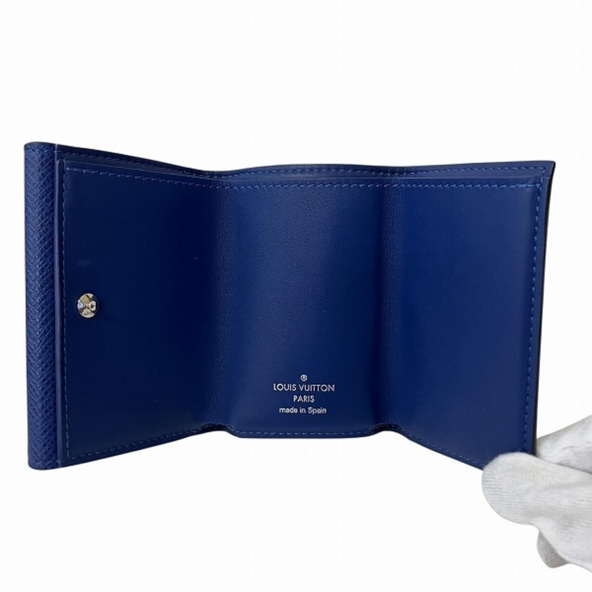 Louis Vuitton Louis Vuitton Taiga Lama Discovery Compact Wallet M67620 Tri-fold for Men Size ONE SIZE - 2 Thumbnail