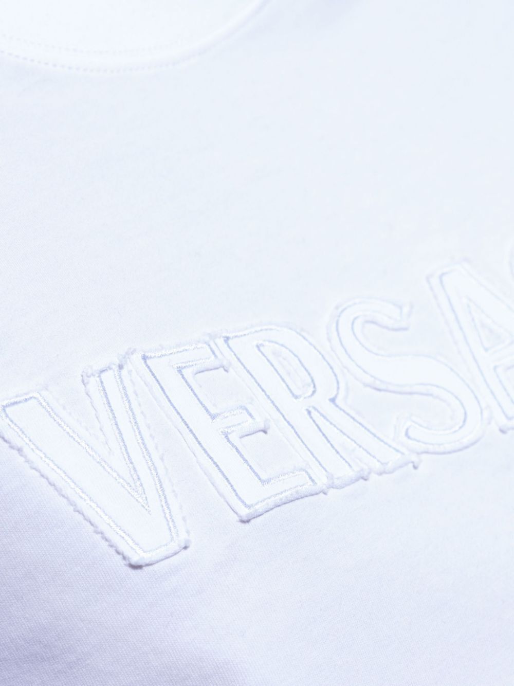 Versace FRINGED LOGO T-SHIRT Size M / US 6-8 / IT 42-44 - 3 Thumbnail