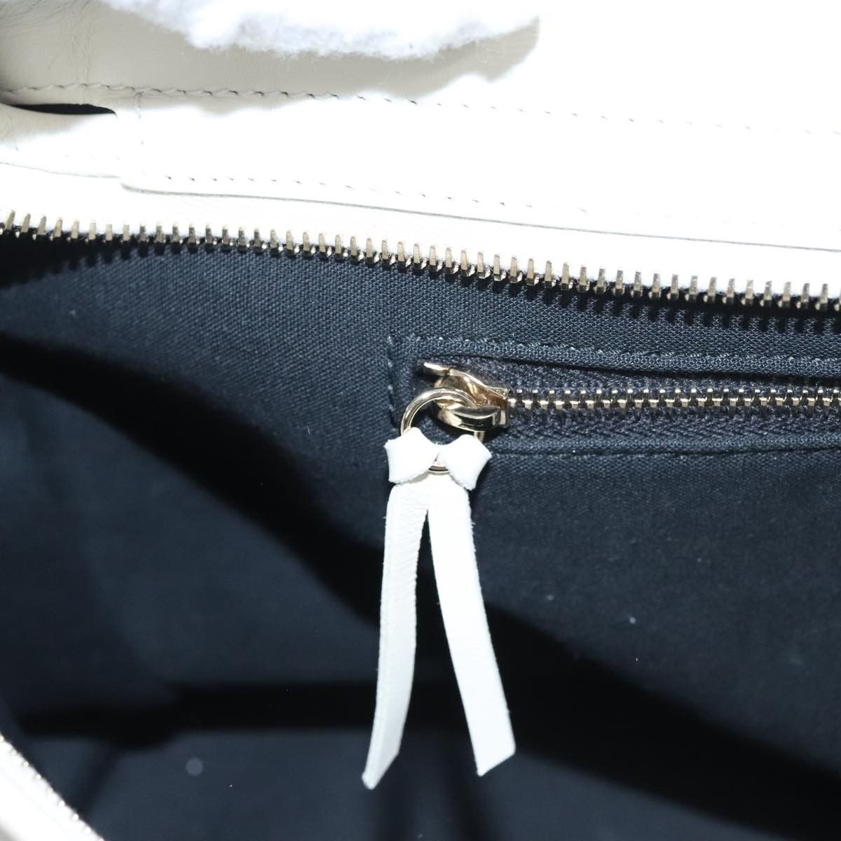 Balenciaga City White Leather Handbag (Pre-Owned) Size ONE SIZE - 19 Thumbnail