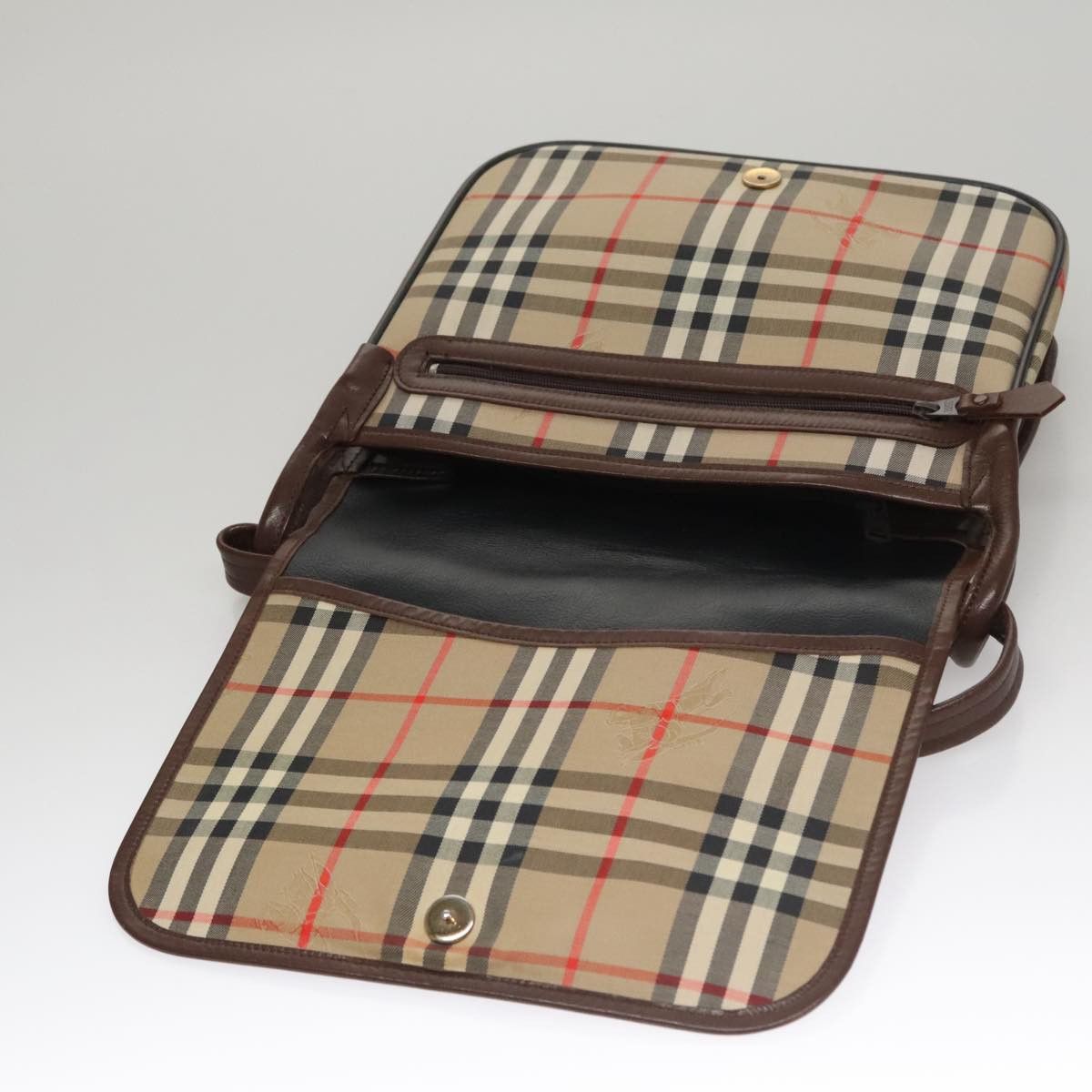 Burberry Nova Check Beige Canvas Shoulder Bag (Pre-Owned) Size ONE SIZE - 19 Thumbnail