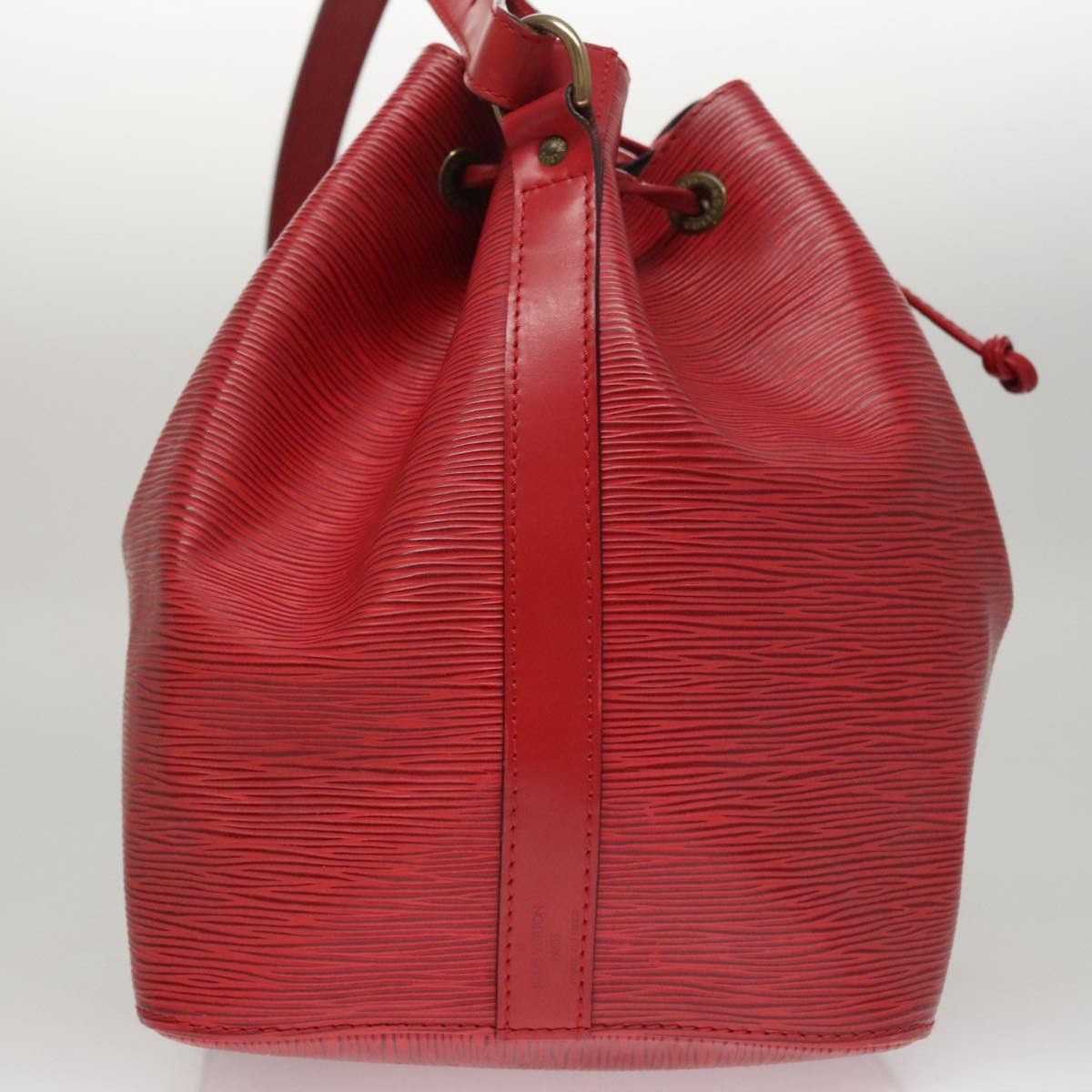 Louis Vuitton Petit Noé Red Leather Shoulder Bag (Pre-Owned) Size ONE SIZE - 4 Thumbnail