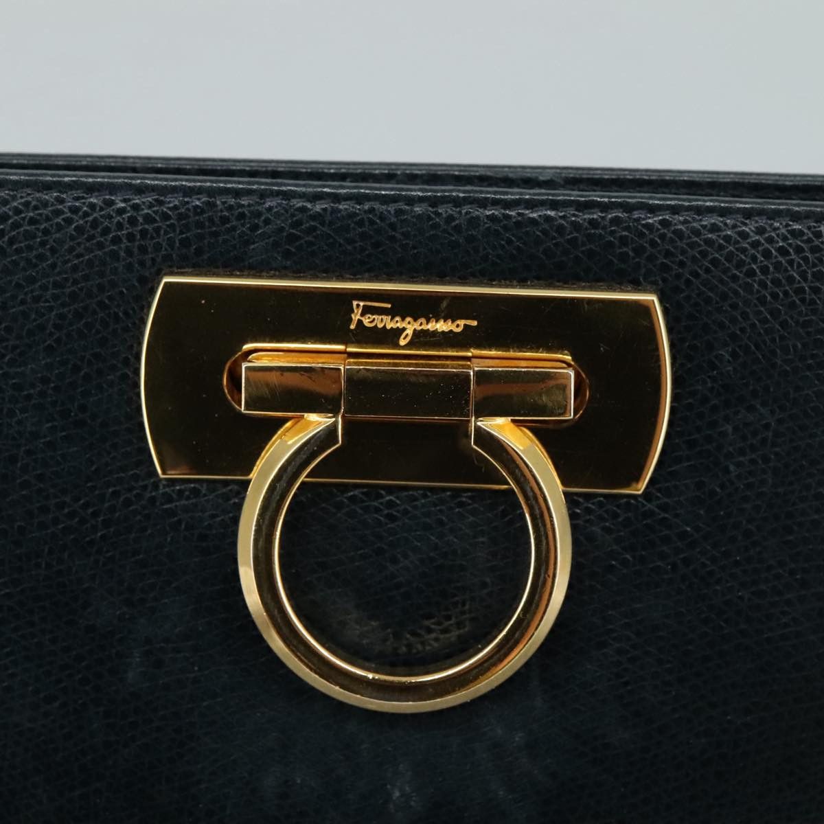 Salvatore Ferragamo Gancini Black Leather Shoulder Bag (Pre-Owned) Size ONE SIZE - 14 Thumbnail