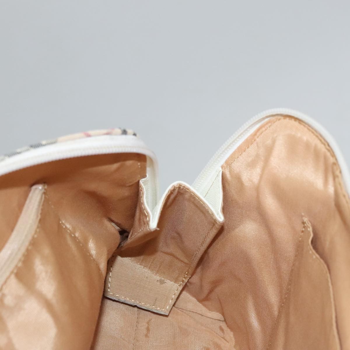 Nova Check Beige Canvas Handbag (Pre-Owned)