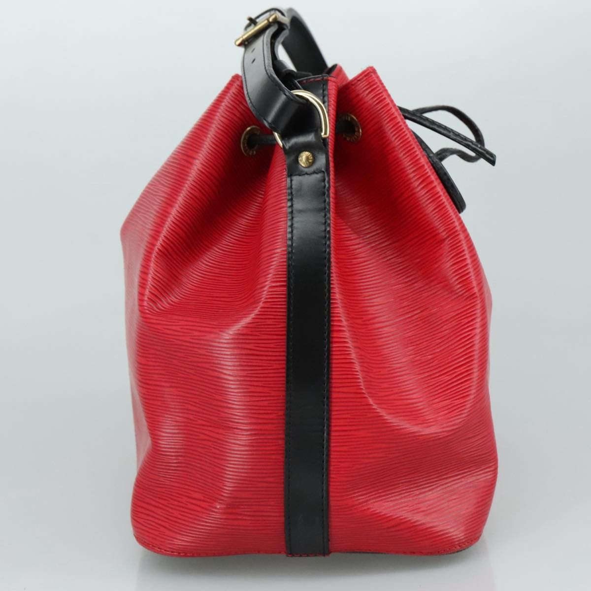 Louis Vuitton Noe Red Leather Shoulder Bag (Pre-Owned) Size ONE SIZE - 3 Thumbnail