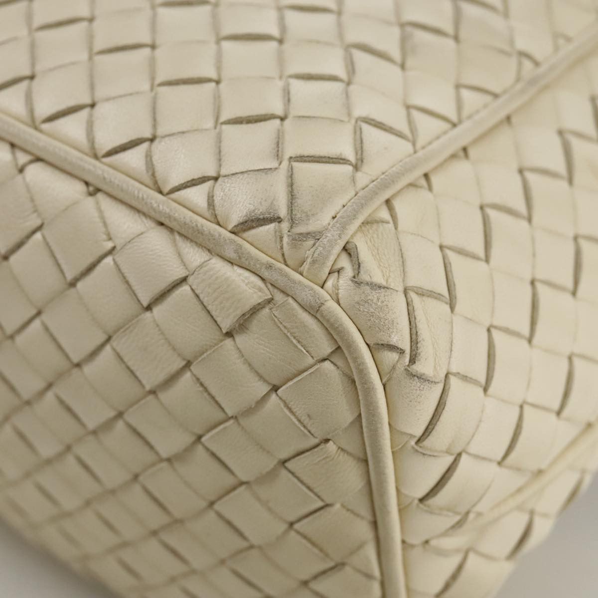 Bottega Veneta Beige Leather Handbag (Pre-Owned) Size ONE SIZE - 7 Thumbnail