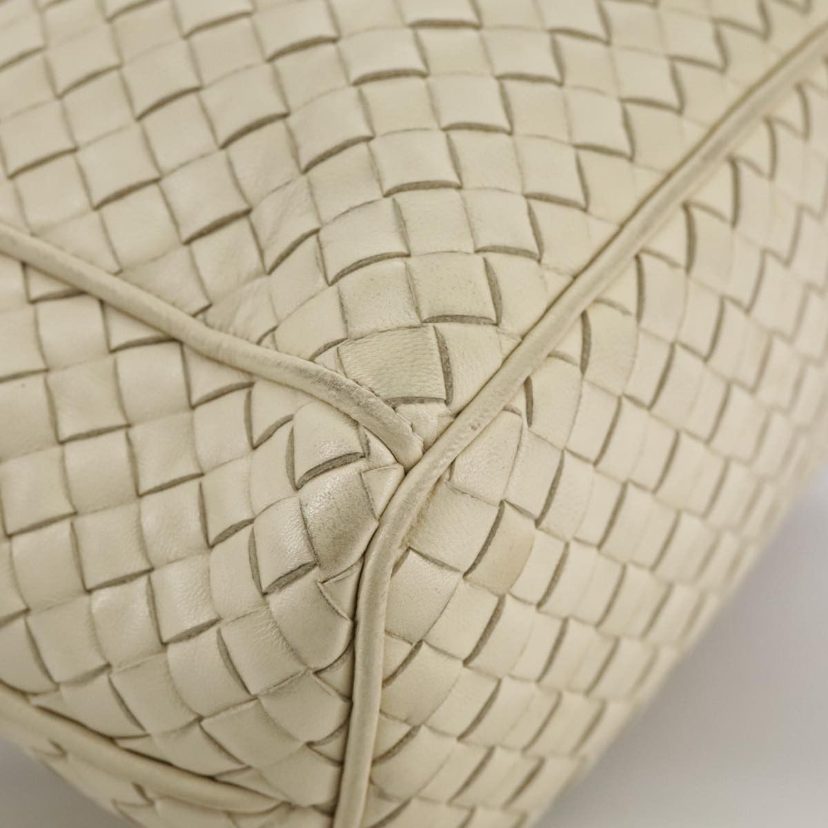Bottega Veneta Beige Leather Handbag (Pre-Owned) Size ONE SIZE - 6 Thumbnail