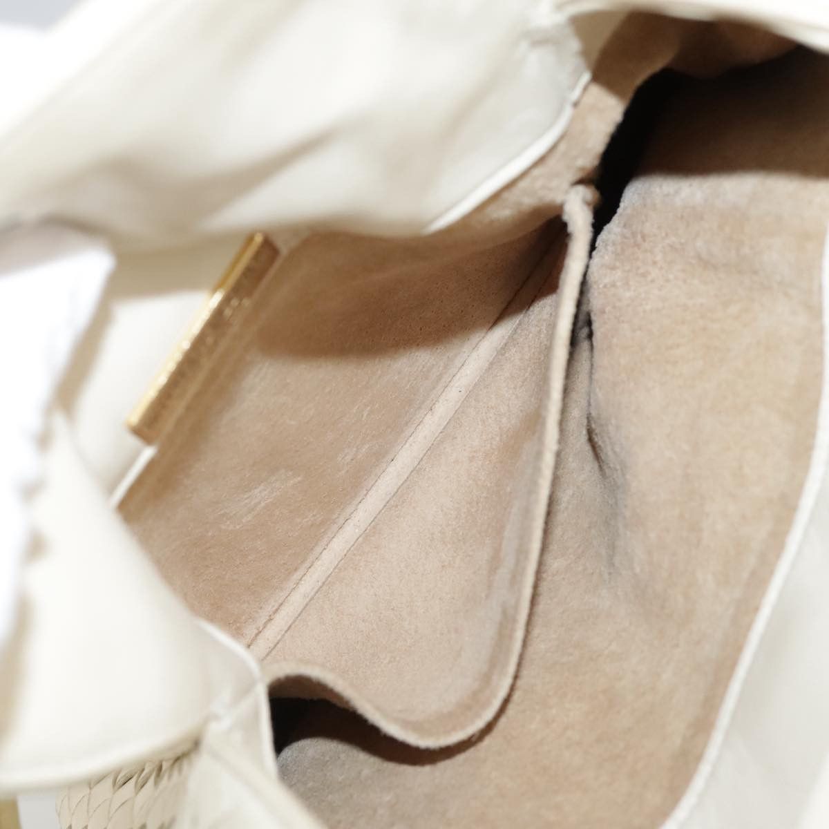 Bottega Veneta Beige Leather Handbag (Pre-Owned) Size ONE SIZE - 20 Thumbnail