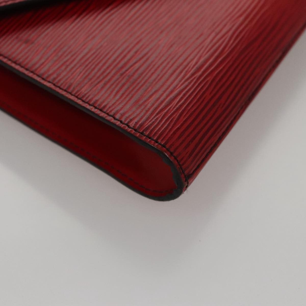 Louis Vuitton Art Déco Red Leather Clutch Bag (Pre-Owned) Size ONE SIZE - 7 Thumbnail