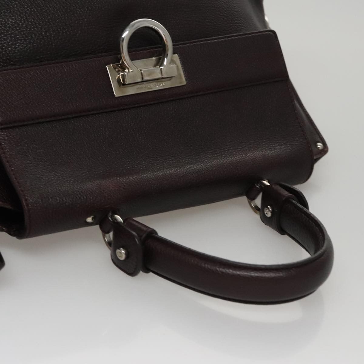 Salvatore Ferragamo Sofia Burgundy Leather Handbag (Pre-Owned) Size ONE SIZE - 5 Thumbnail