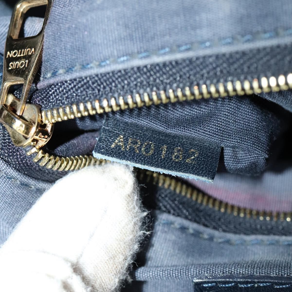 Louis Vuitton Idylle Navy Canvas Shoulder Bag (Pre-Owned) Size ONE SIZE - 19 Thumbnail