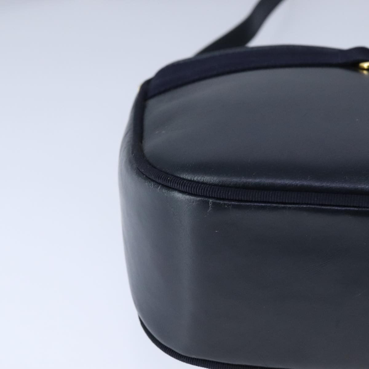 Salvatore Ferragamo Vara Navy Leather Shoulder Bag (Pre-Owned) Size ONE SIZE - 6 Thumbnail
