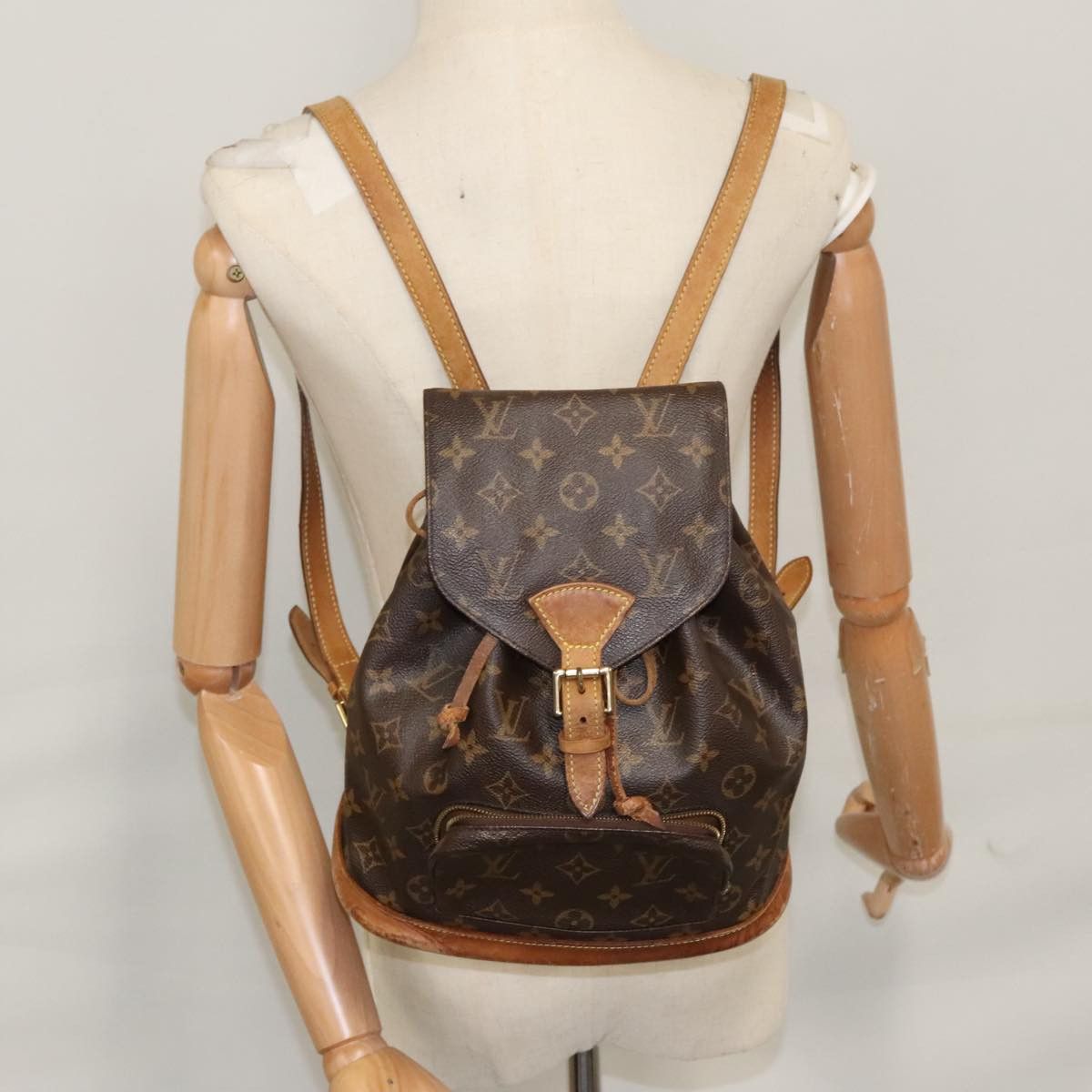 Louis Vuitton Montsouris Mm Brown Canvas Backpack Bag (Pre-Owned) Size ONE SIZE - 18 Thumbnail