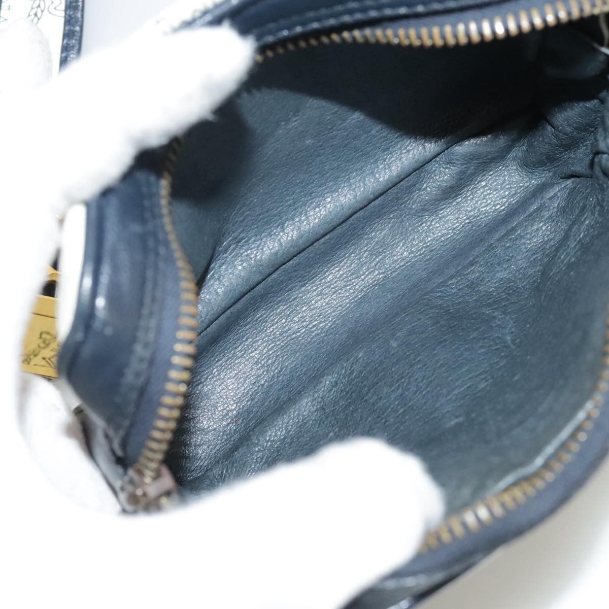 MCM Visetos White Canvas Shoulder Bag (Pre-Owned) Size ONE SIZE - 13 Thumbnail